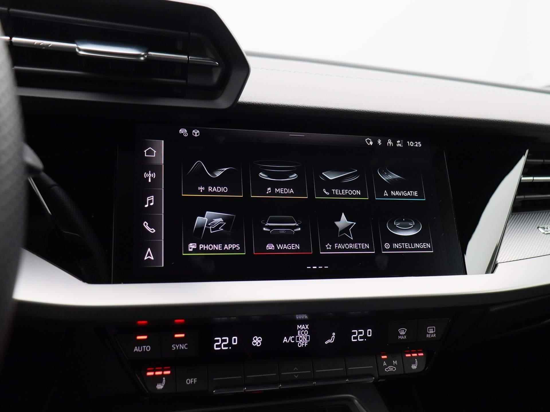 Audi A3 Sportback 30 TFSI S edition 110 PK | S-line exterieur | S-line interieur | Automaat | Navigatie | Adaptive Cruise Control | Parkeersensoren | Stoelverwarming | Lichtmetalen velgen | Climate Control | Audi Sound System | Fabrieksgarantie | - 33/46