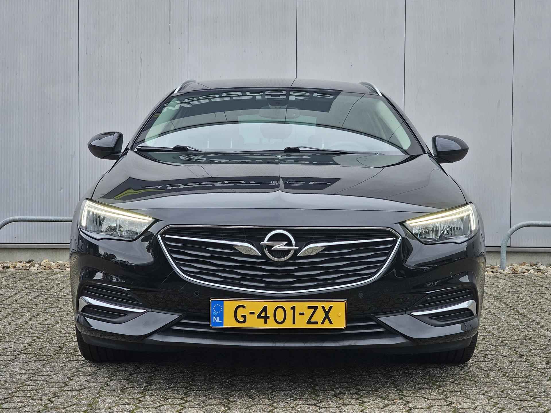 OPEL Insignia Sports Tourer 1.5 165pk Innovation | Navigatie | Lederen bekleding | Parkeercamera voor en achter - 2/51