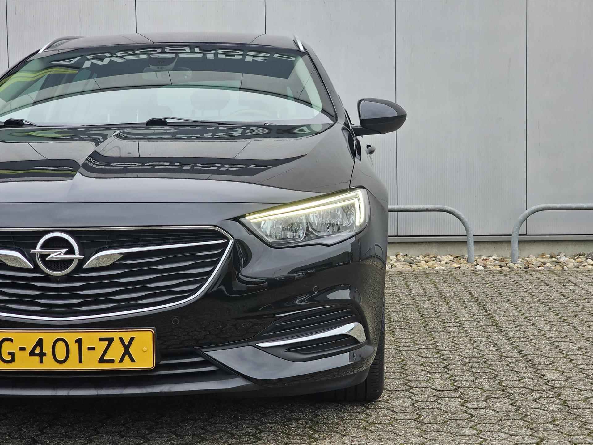 OPEL Insignia Sports Tourer 1.5 165pk Innovation | Navigatie | Lederen bekleding | Parkeercamera voor en achter - 37/51