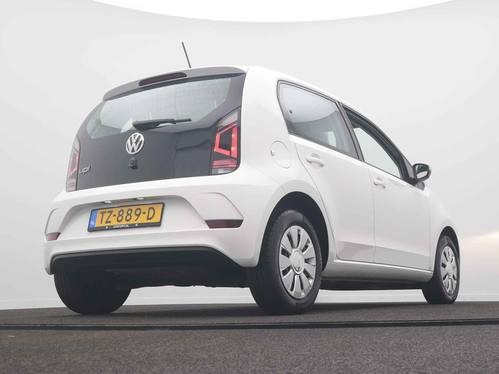 Volkswagen Up! 1.0 BMT move up! / Airco / Bluetooth - 10/27