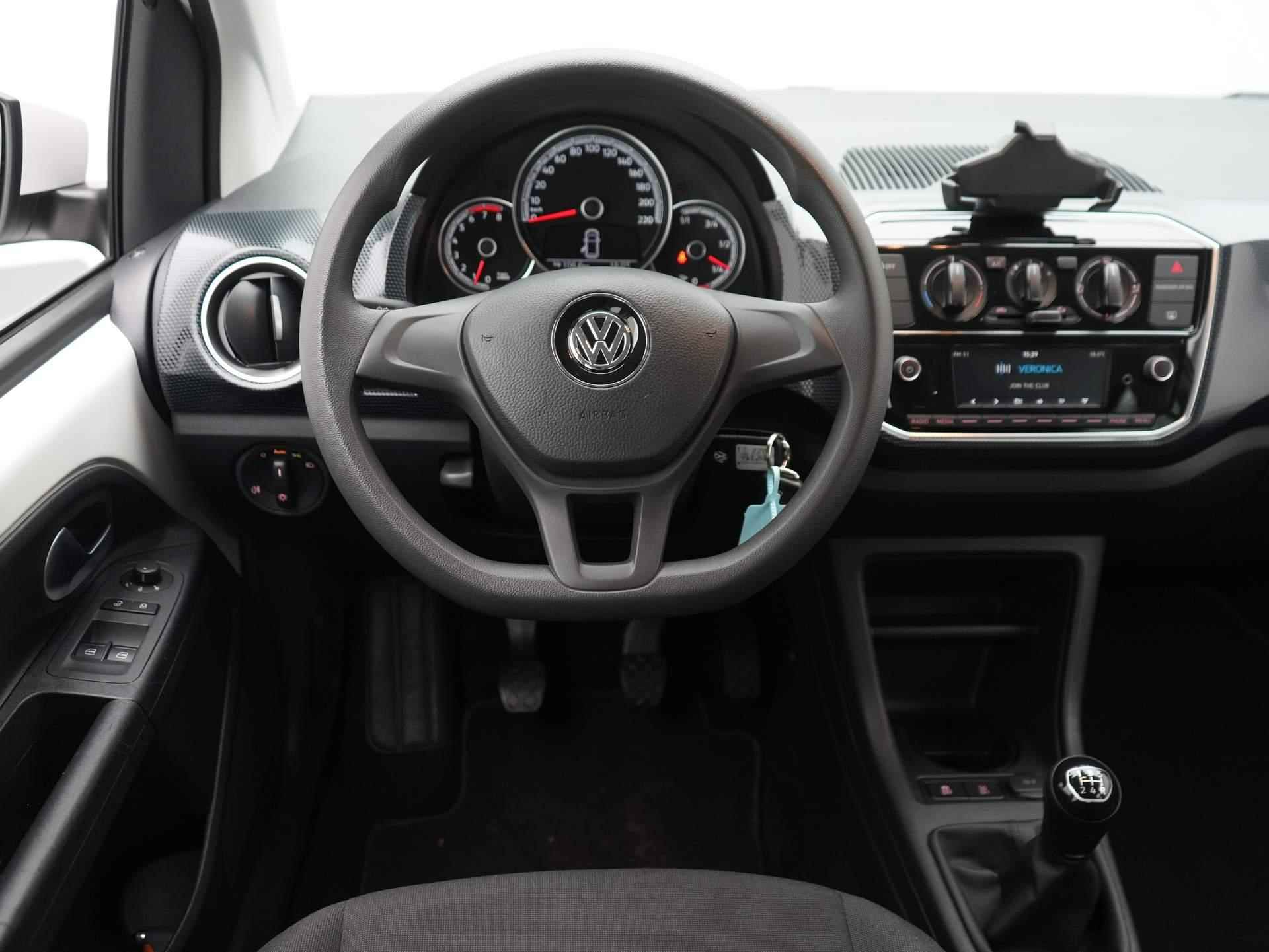 Volkswagen Up! 1.0 BMT move up! / Airco / Bluetooth - 13/27