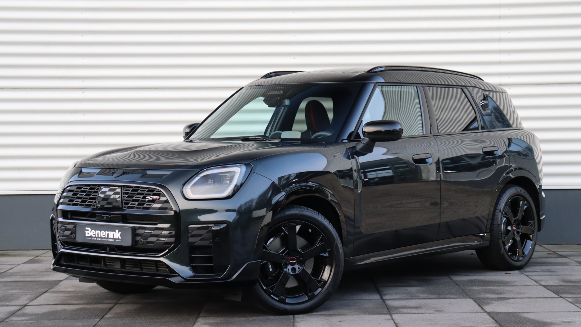 MINI Countryman 2.0 S ALL4 John Cooper Works XL | Massage | Harman/Kardon | Panoramadak | Head-up | Trekhaak