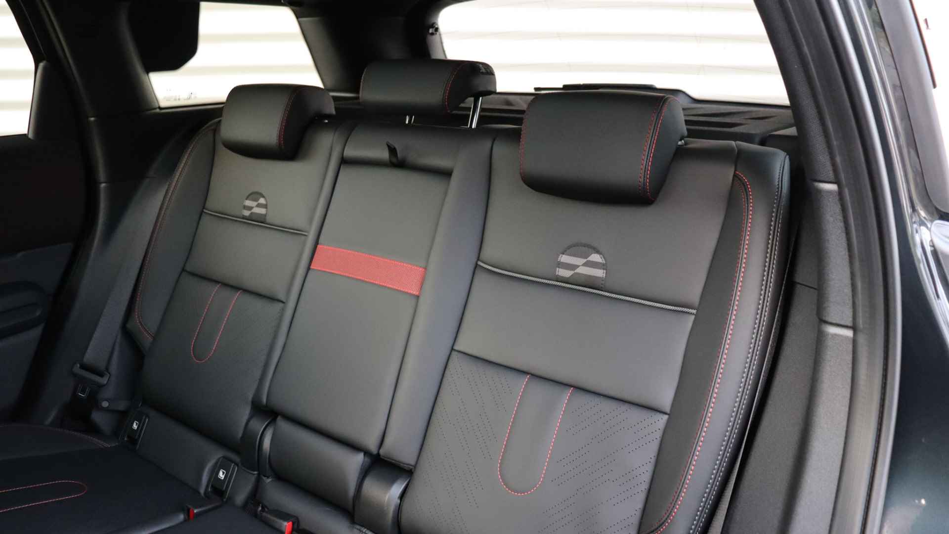 MINI Countryman 2.0 S ALL4 John Cooper Works XL | Massage | Harman/Kardon | Panoramadak | Head-up | Trekhaak - 34/41