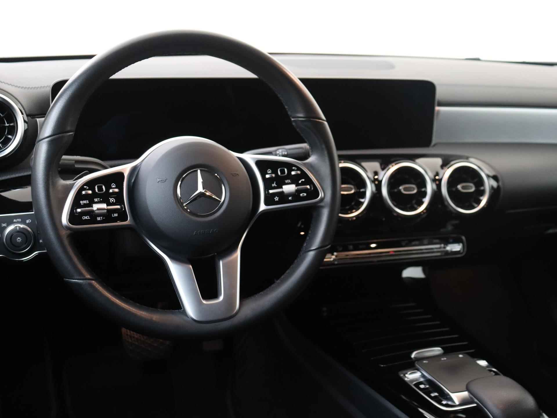 Mercedes-Benz CLA-klasse 180 Business Solution Progressive - 6/31