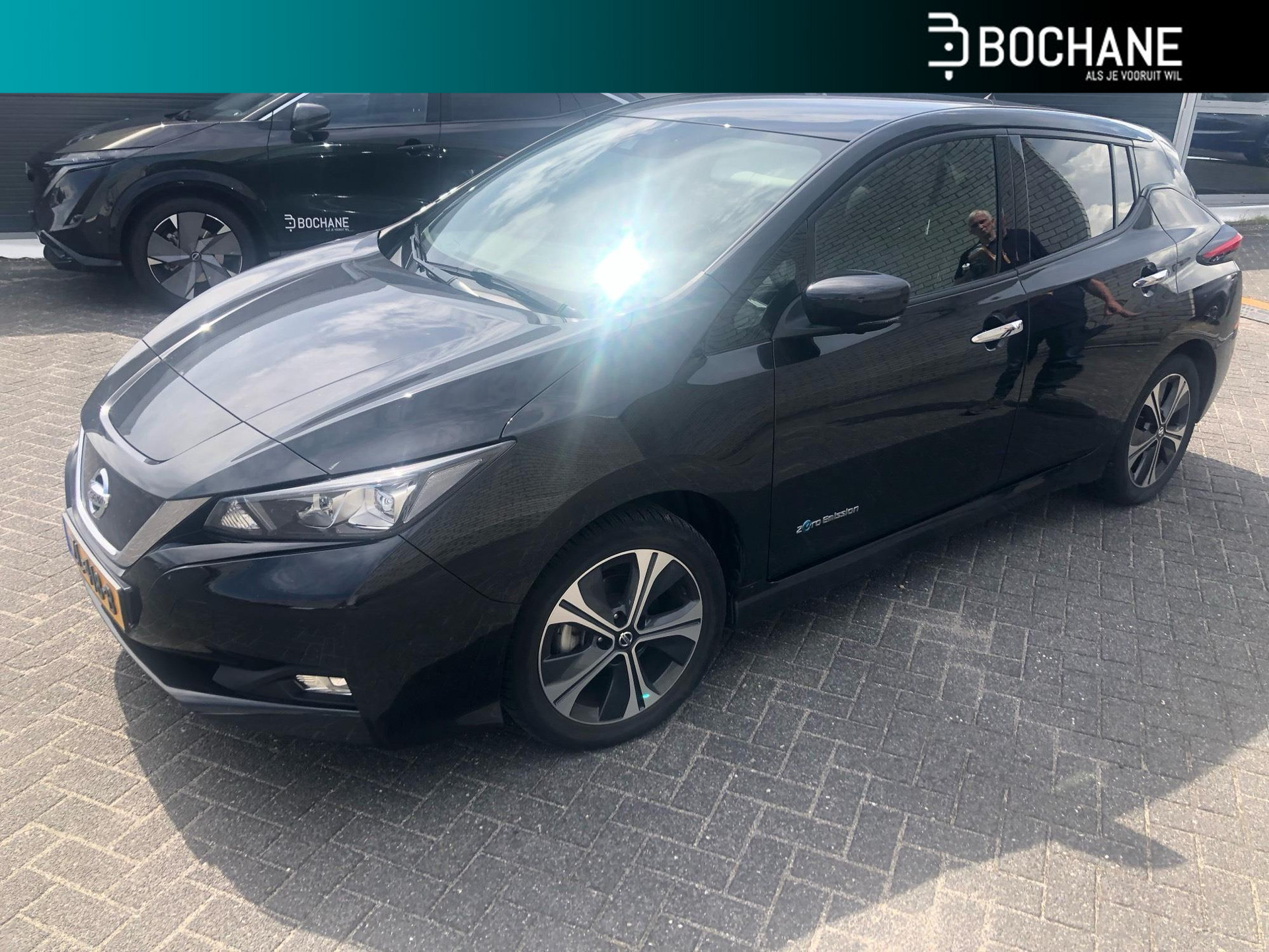 Nissan LEAF 2.ZERO EDITION 40 kWh | 360º Camera | Stuur & Stoelverwarming | Keyless | Apple Carplay & Android Auto | Navigatie