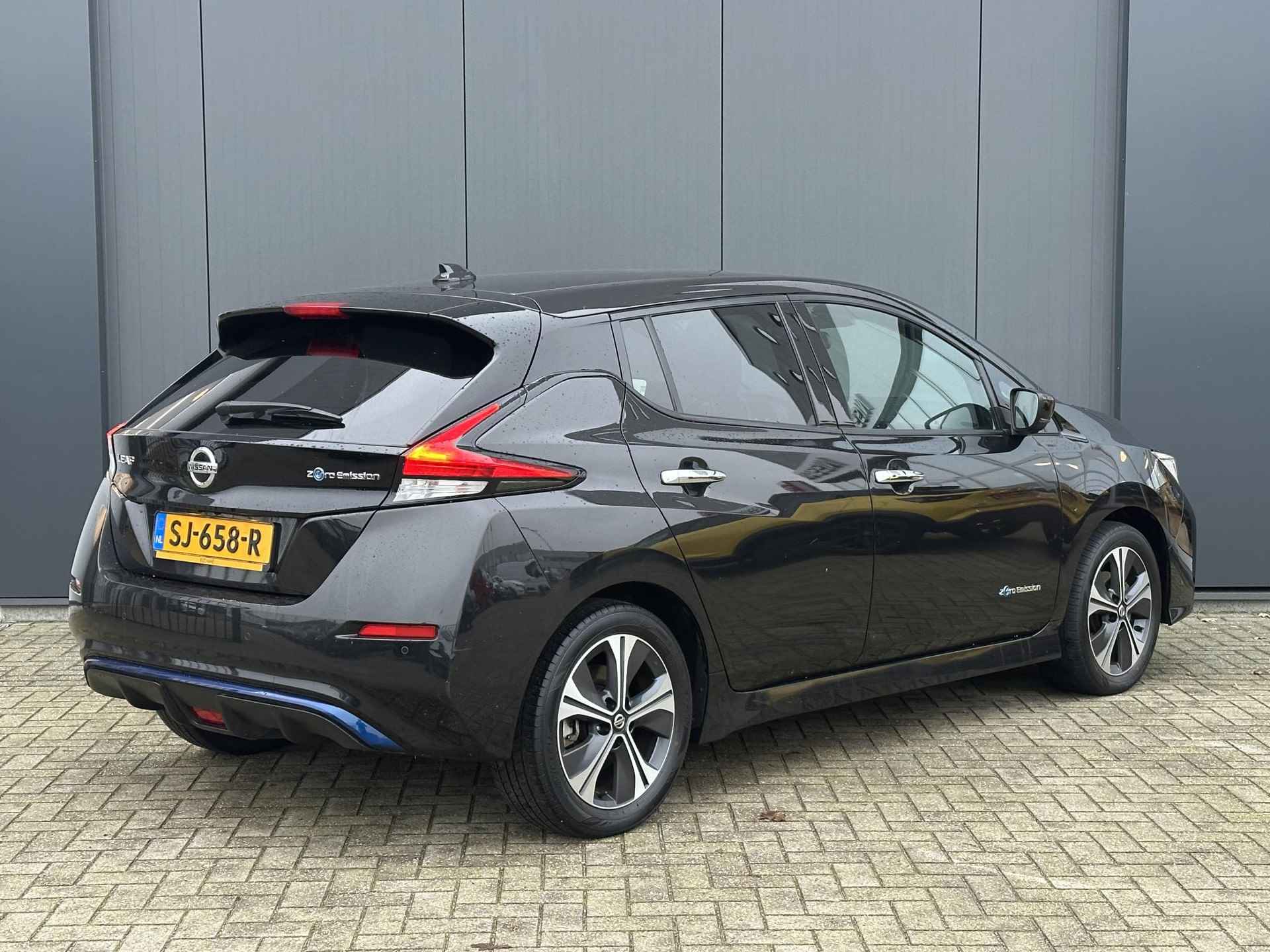 Nissan LEAF 2.ZERO EDITION 40 kWh | 360º Camera | Stuur & Stoelverwarming | Keyless | Apple Carplay & Android Auto | Navigatie - 3/32