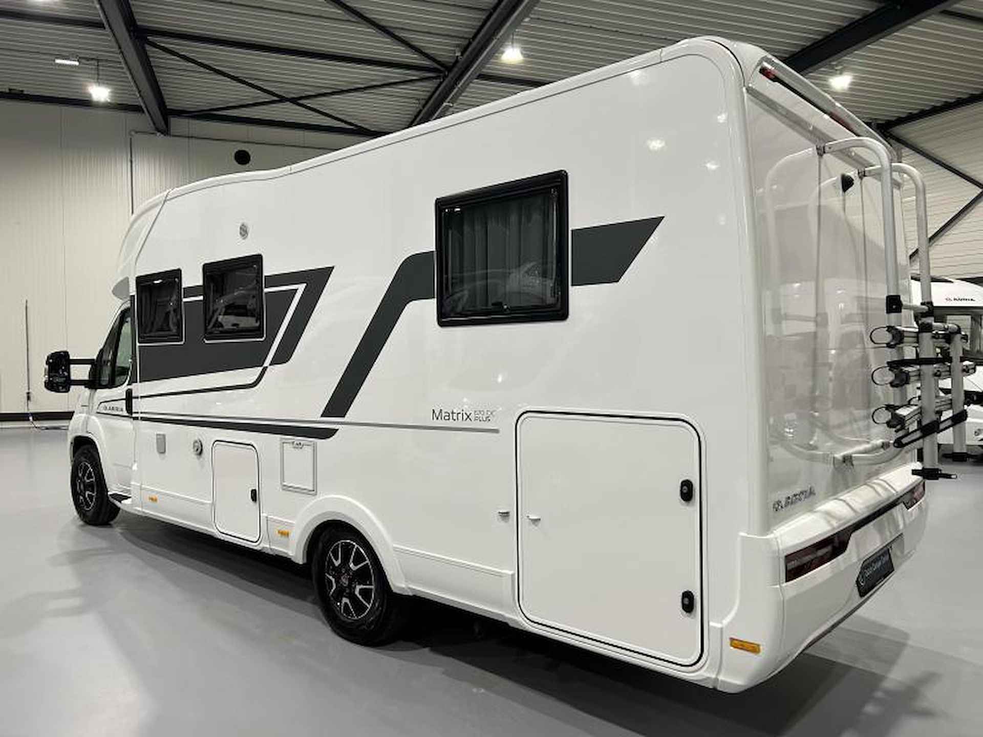 Adria Matrix Plus 670 DC Nieuw model, Luxe - 19/23