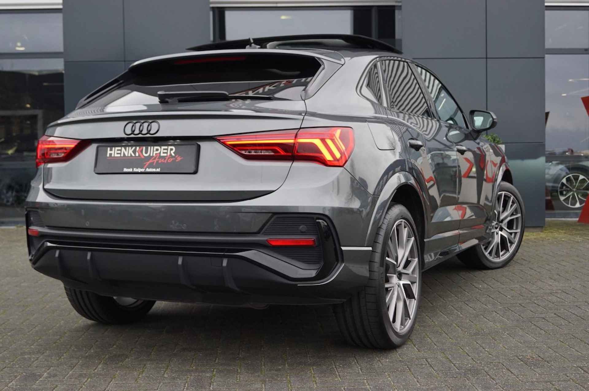 AUDI Q3 Sportback 45 TFSI HYBRID S-Line/ Panodak /Navi /El. A-Klep /Key-Less /19LM - 9/54