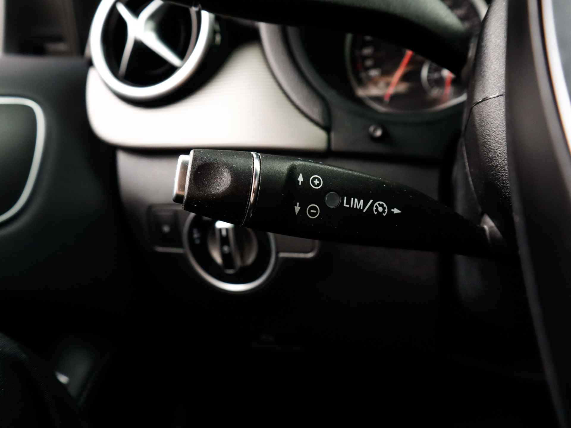 Mercedes-Benz B-Klasse Electric Drive Lease Edition 28 kWh (184 PK) (Subsidie Mogelijk) Keurig-Onderh, 12-Mnd-BOVAG, NL-Auto, Airco, Bluetooth, Cruisecontrol, Parkeersensoren-V+A, Lm-Velgen-17Inch, Privacy-Glas - 25/46