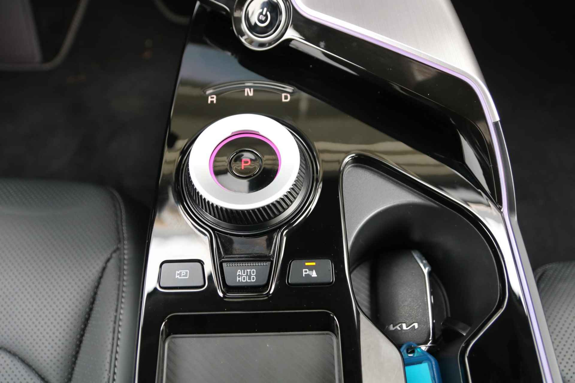 Kia EV6 Plus Advanced 77.4 kWh | Airco | Navi | Camera | Leder | Panoramadak | 20 INCH | Privacy Glass | - 26/31