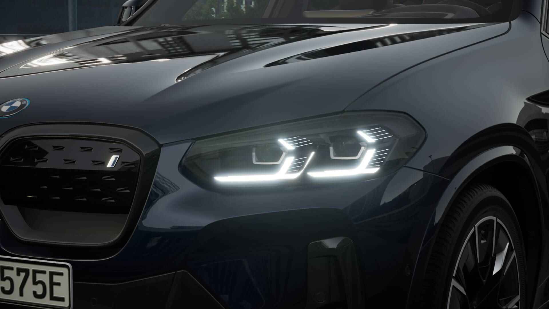 BMW iX3 High Executive 80 kWh / Trekhaak / Sportstoelen / Adaptieve LED / Parking Assistant Plus / Adaptief M Onderstel / Gesture Control / Driving Assistant Professional - 9/11