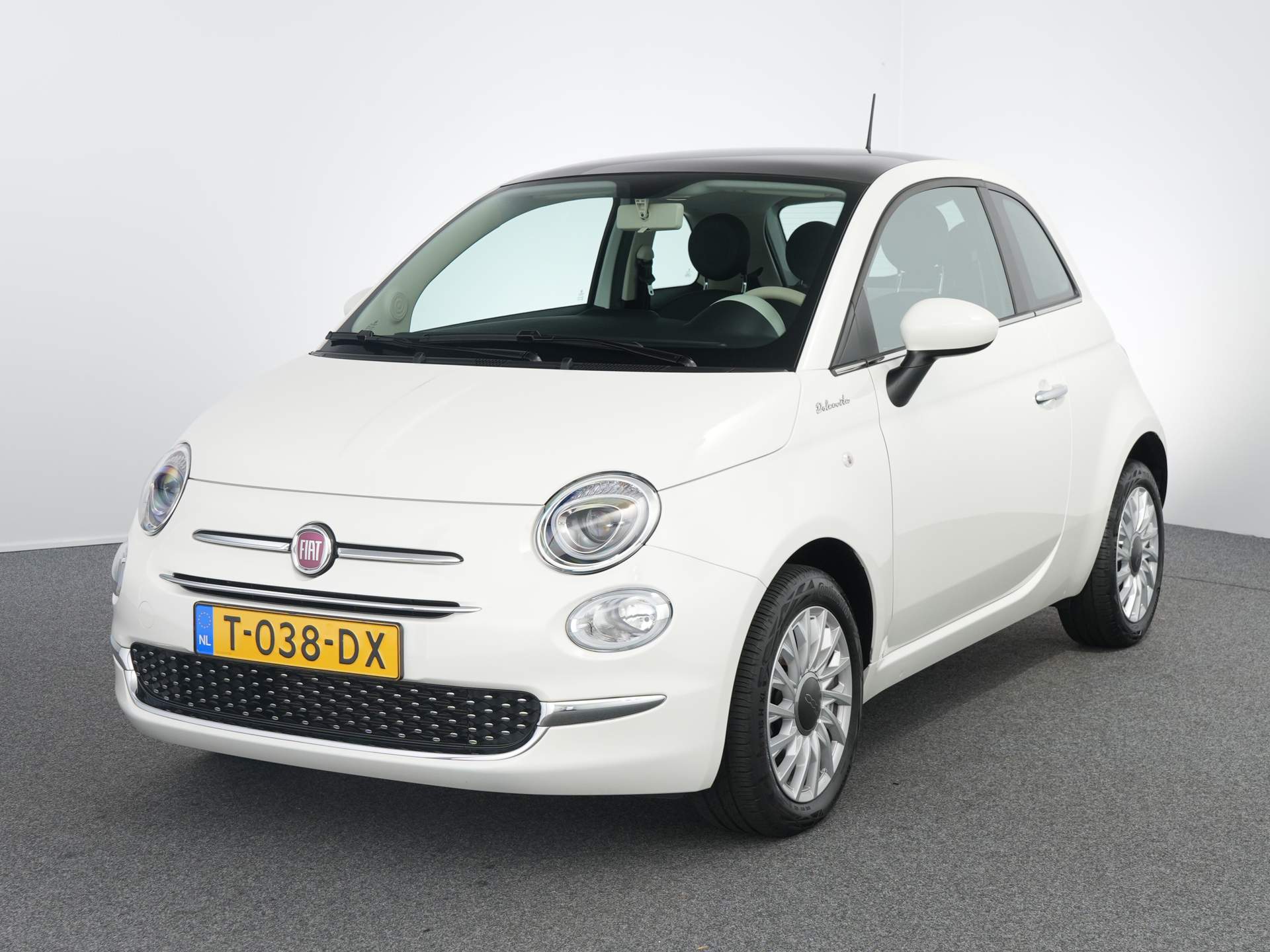 Fiat 500 1.0 Hybrid Dolcevita | Cruise | Airco | Pamoramadak | Apple Carplay/ Android auto |