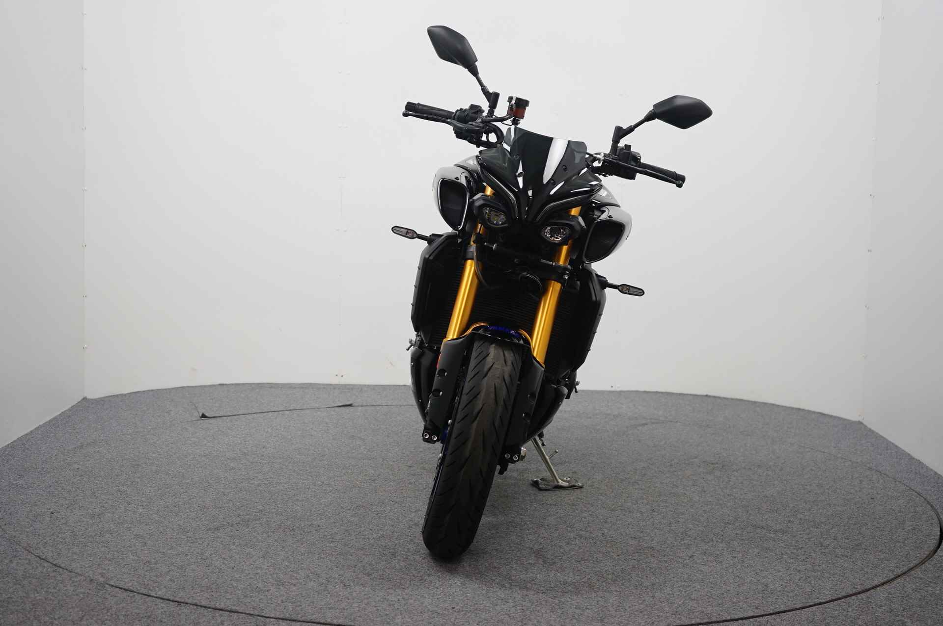 Yamaha MT-10 SP - 3/22