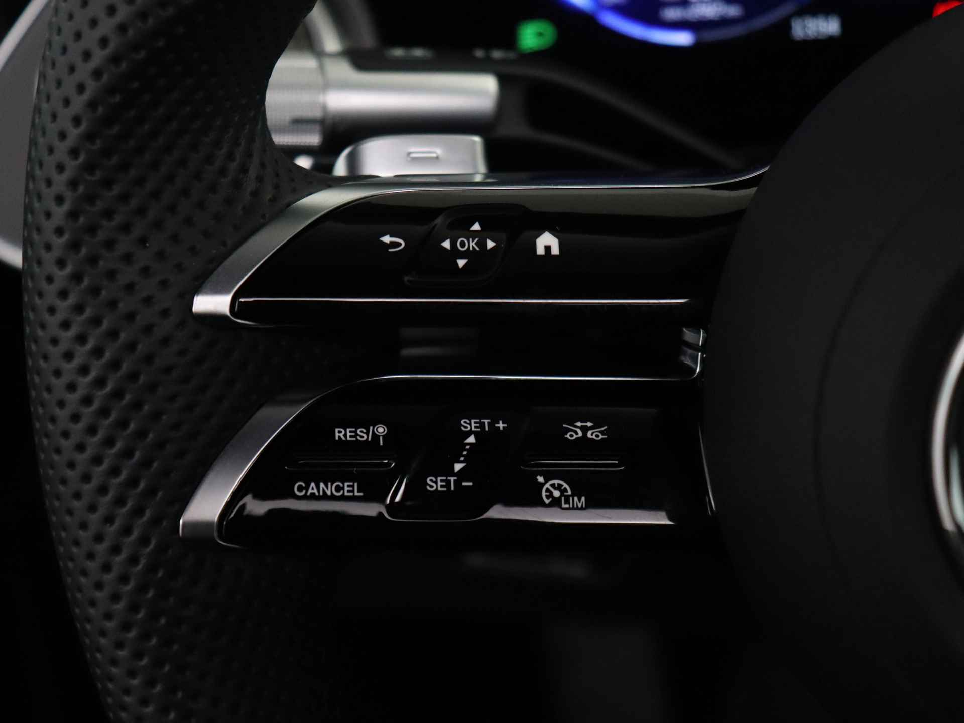 Mercedes-Benz EQS 580 4MATIC Edition 1 AMG 108kWh | Hyperscreen | Head up Display | Memory Pakket |  Distronic Plus | Inclusief 24 MB Premium Certified garantie voor Europa. - 17/38