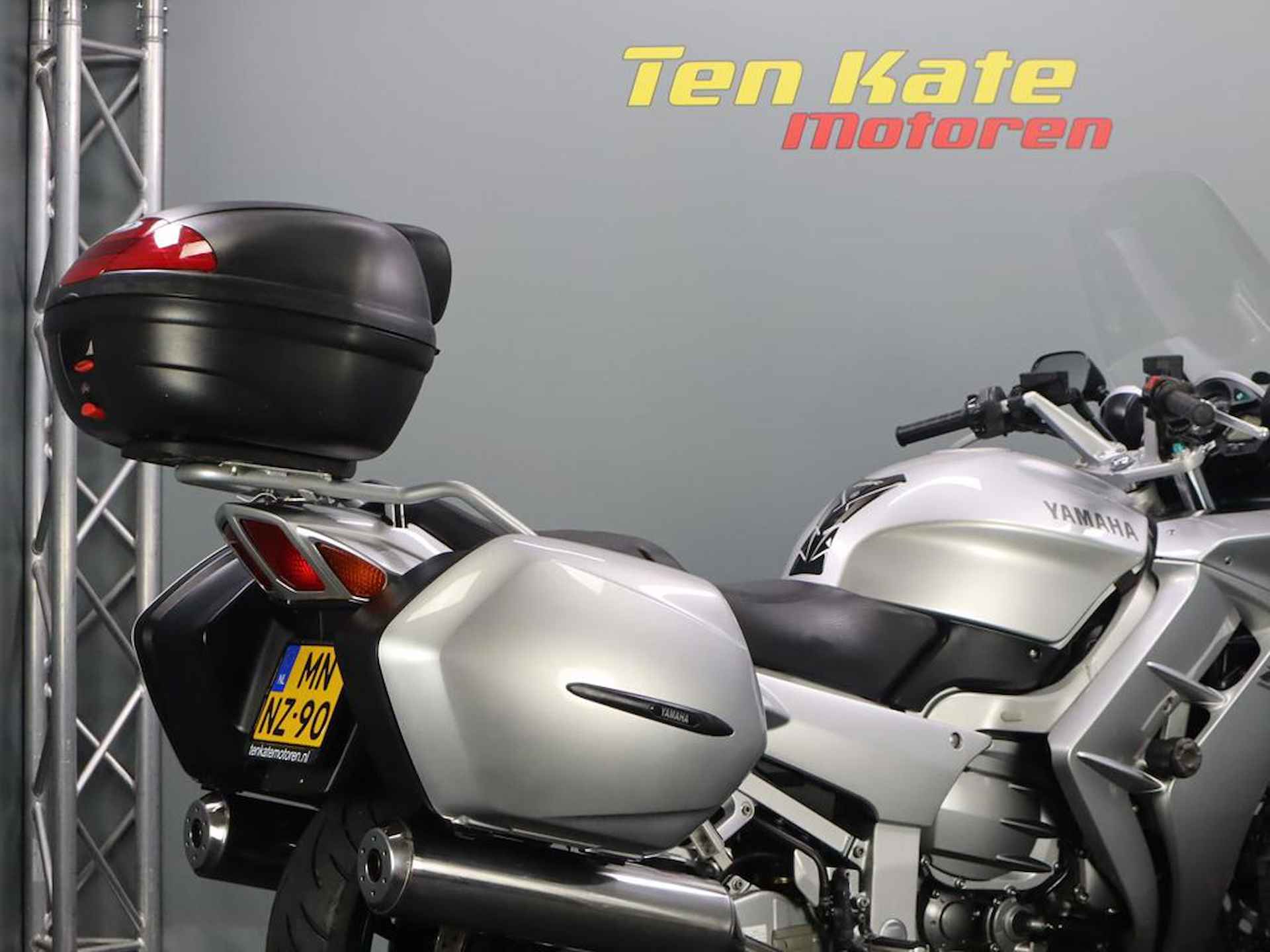 Yamaha FJR 1300 - 12/13