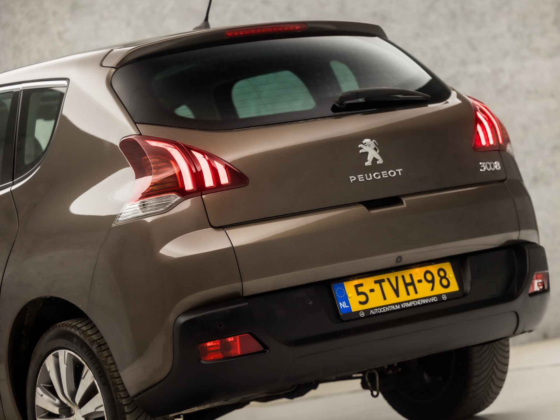 Peugeot 3008 1.6 Sport 157Pk Automaat (PANORAMADAK, NAVIGATIE, CAMERA, CLIMATE, SPORTSTOELEN, TREKHAAK, CRUISE, LM VELGEN, NIEUWSTAAT) - 16/33