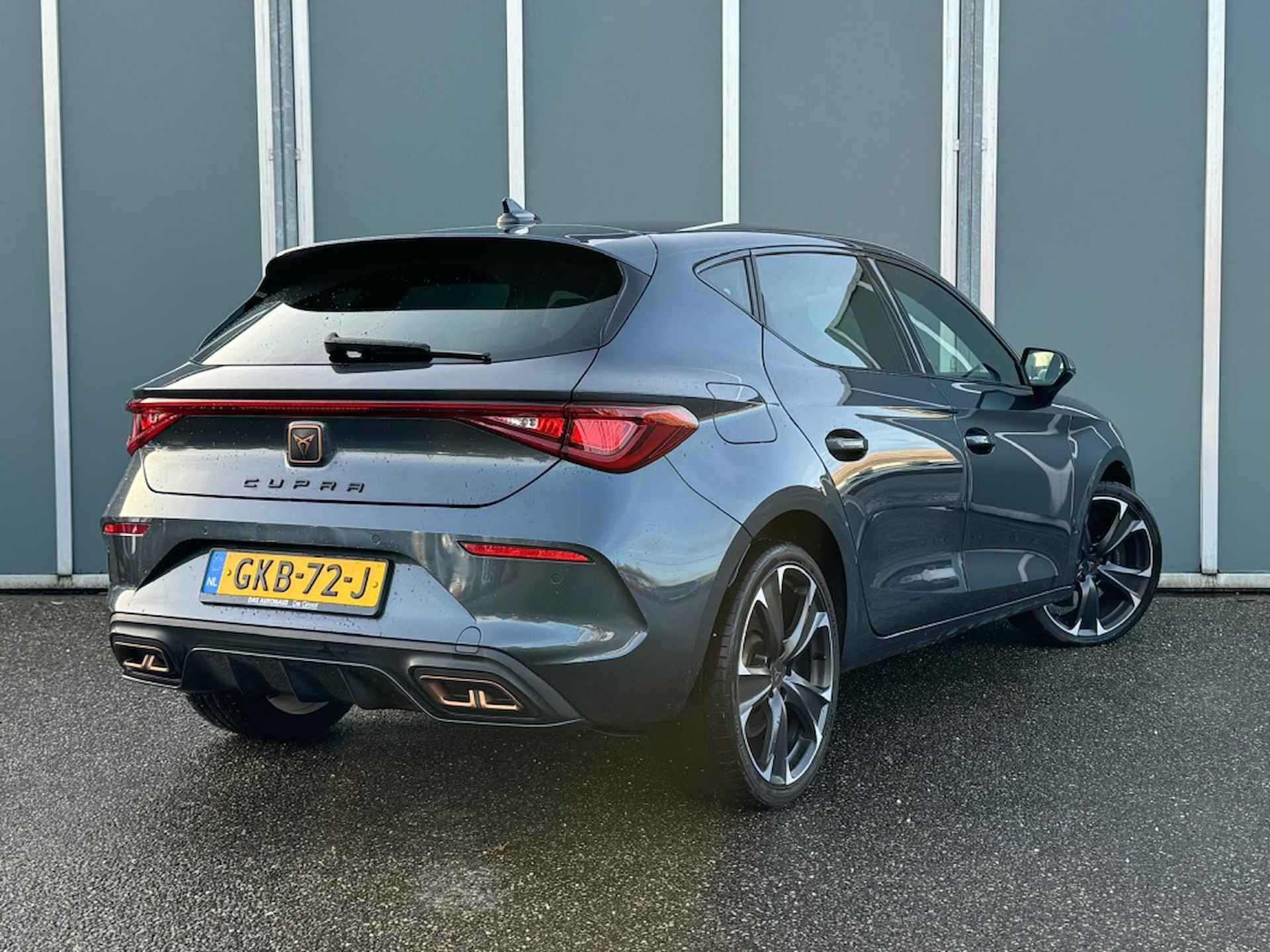 Cupra Leon  1.4 e-Hybrid 245pk VZ Performance - 3/45