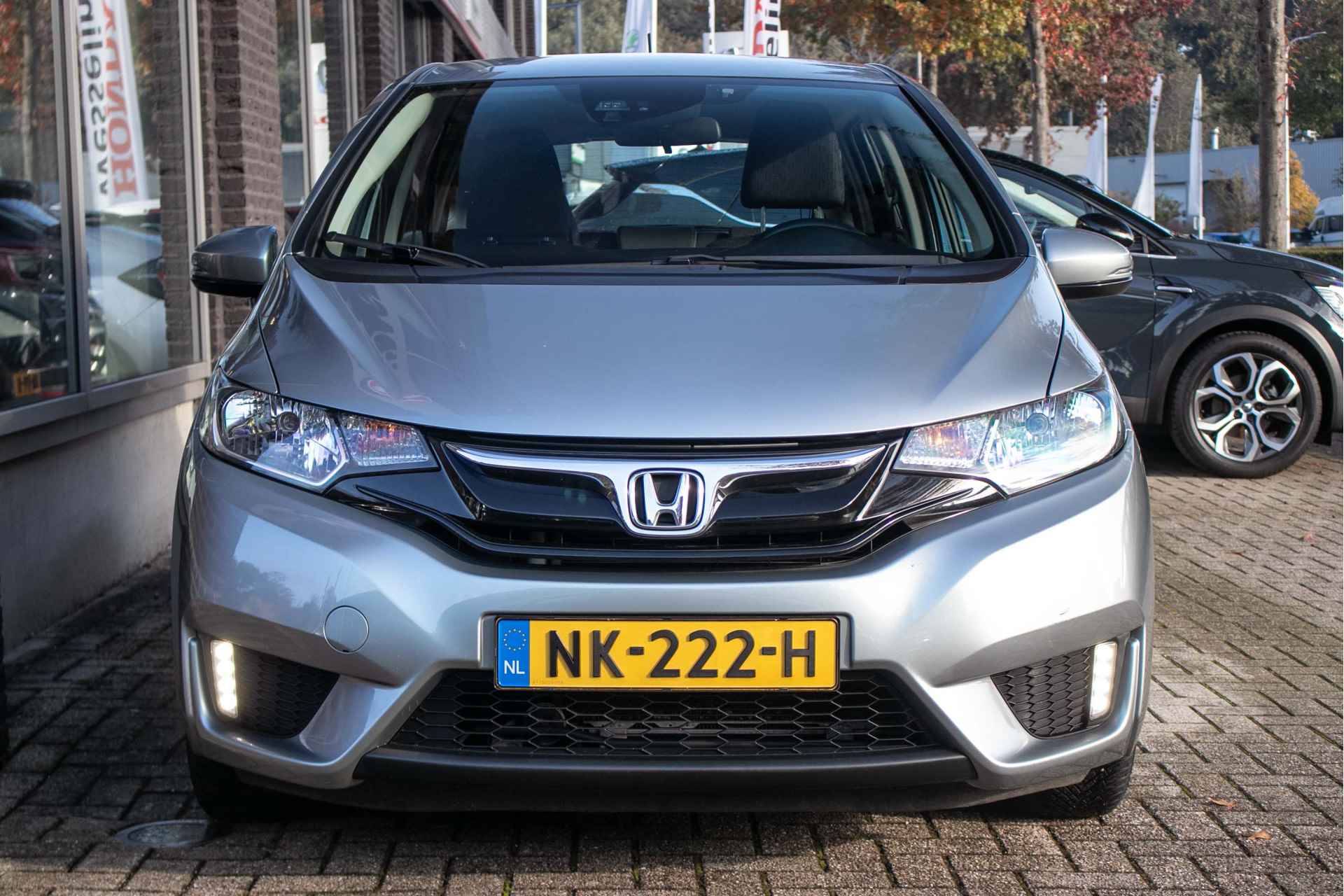 Honda Jazz 1.3 i-VTEC Trend - All-in rijklrps | trekhaak | All- season banden - 10/37