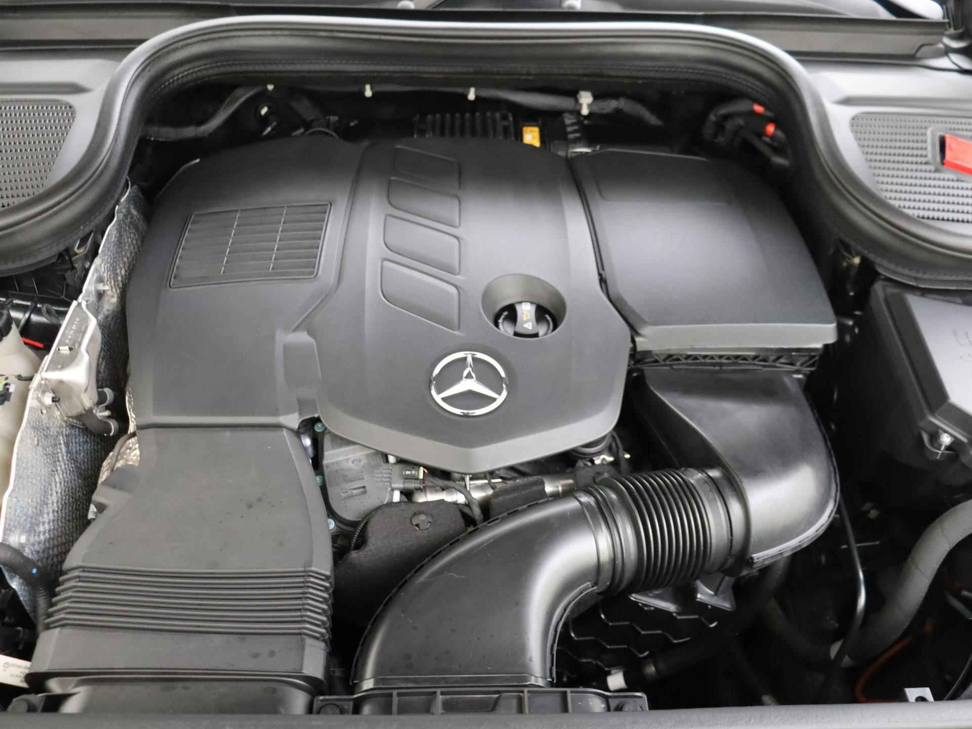 Mercedes-Benz GLE-klasse 300d / Stoelverwarming / 360Graden-Camera / Panaroma-schuifdak / Memory-Stoelen / Trekhaak / BOM VOL!! - 11/37