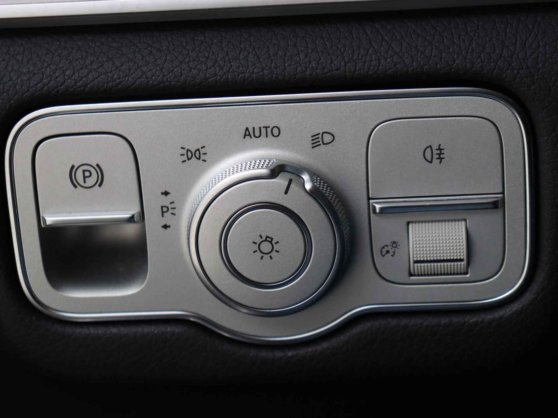 Mercedes-Benz GLE-klasse 300d / Stoelverwarming / 360Graden-Camera / Panaroma-schuifdak / Memory-Stoelen / Trekhaak / BOM VOL!! - 27/37