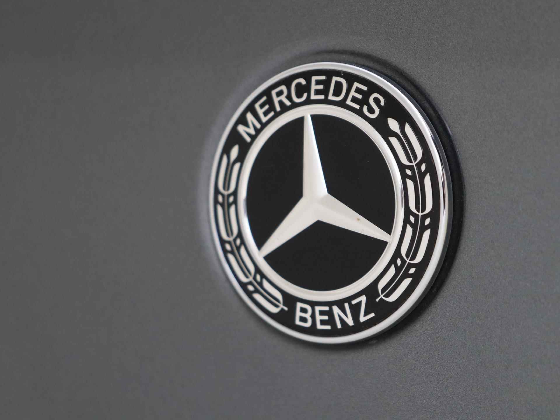 Mercedes-Benz GLE-klasse 300d / Stoelverwarming / 360Graden-Camera / Panaroma-schuifdak / Memory-Stoelen / Trekhaak / BOM VOL!! - 31/37