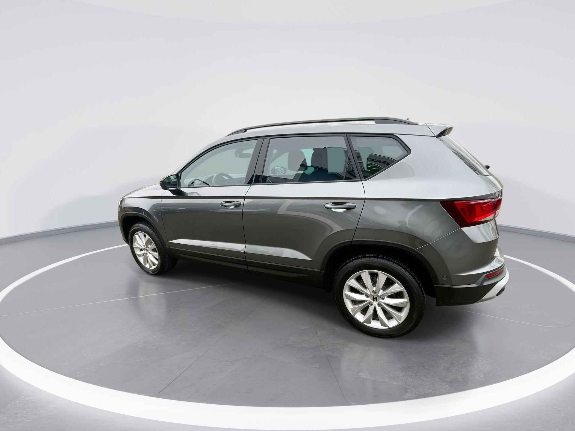 SEAT Ateca Style Business Intense 1.0 TSI 85kW / 115pk SUV 6 versn. Hand | Metallic Lak | lichtmetalen Velgen | 3000,- inruilvoordeel! - 6/17