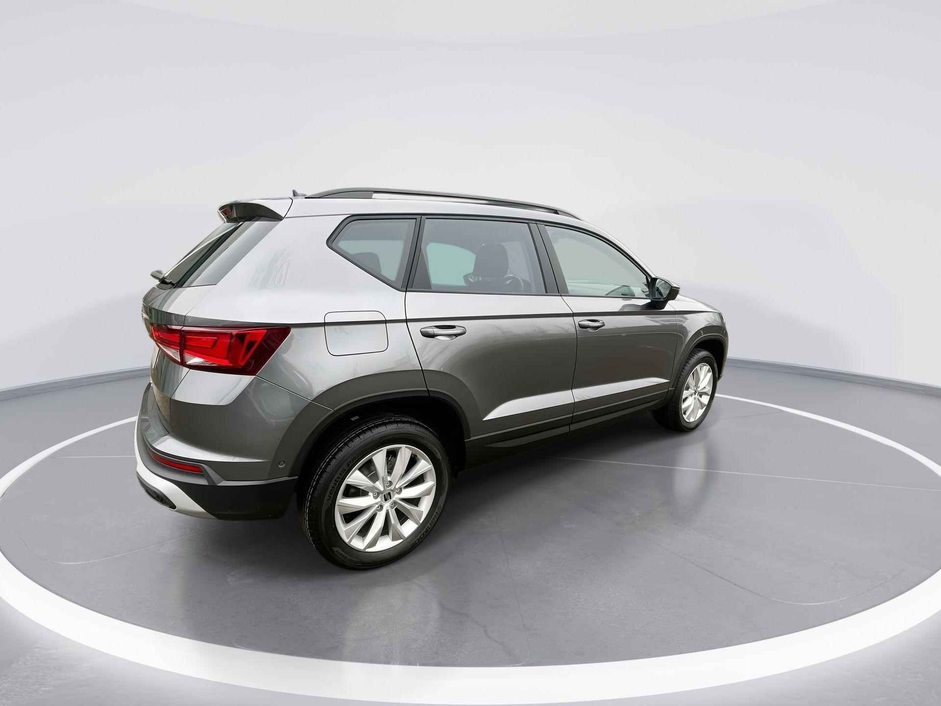 SEAT Ateca Style Business Intense 1.0 TSI 85kW / 115pk SUV 6 versn. Hand | Metallic Lak | lichtmetalen Velgen | 3000,- inruilvoordeel! - 8/17