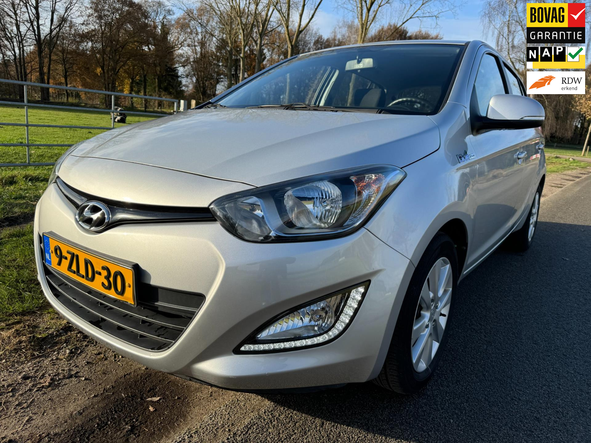 Hyundai I20 1.2i i-Deal top onderhouden met trekhaak