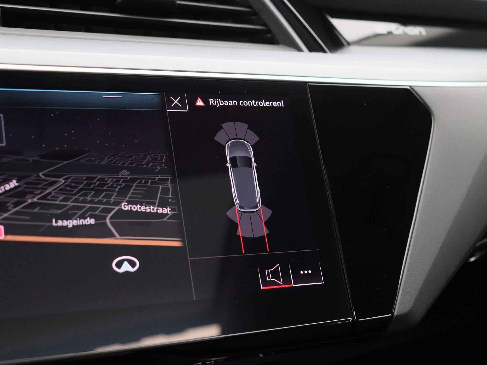 Audi e-tron e-tron 50 quattro Launch edition plus 71 kWh | Leder | Navigatie | Panoramadak | 20" - 20/52