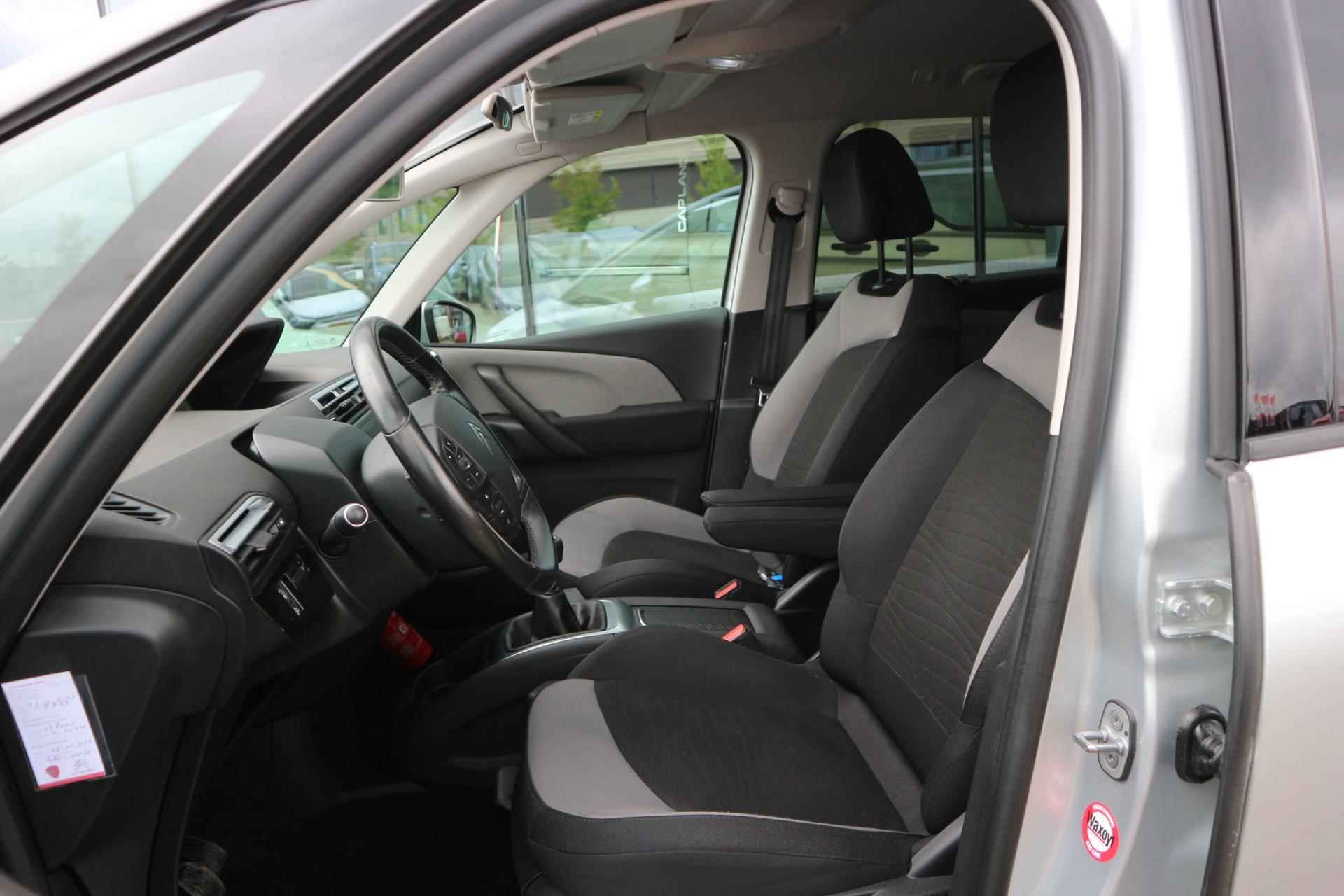 Citroen Grand C4 Picasso 1.2 PureTech Intensive 7Zits NAVI CAMERA KEYLESS CRUISE CLIMA RIJKLAARPRIJS!! - 14/38