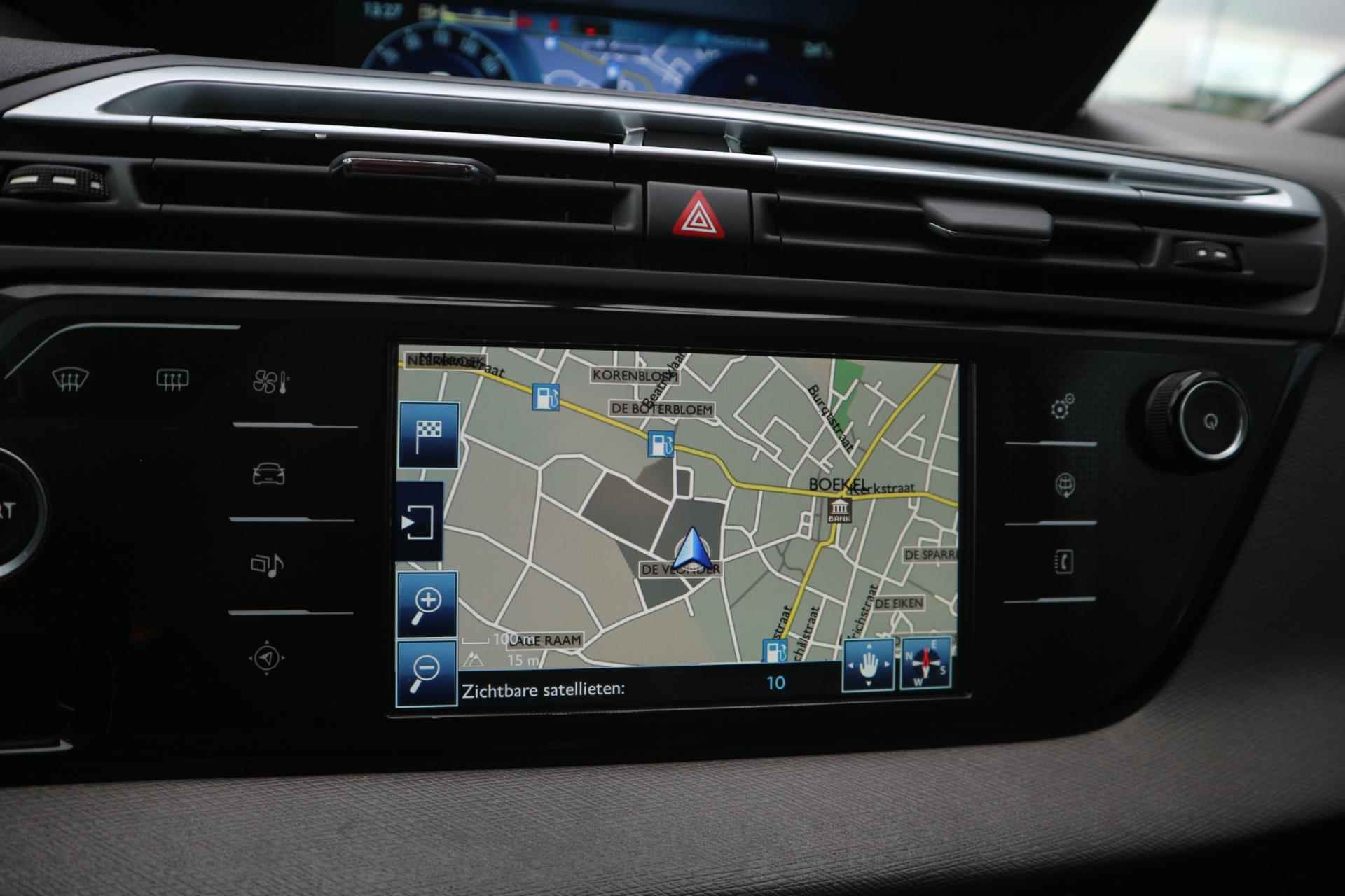 Citroen Grand C4 Picasso 1.2 PureTech Intensive 7Zits NAVI CAMERA KEYLESS CRUISE CLIMA RIJKLAARPRIJS!! - 19/38