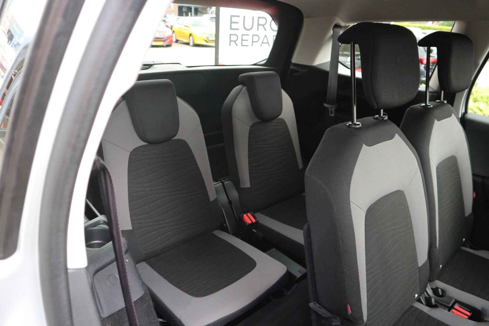 Citroen Grand C4 Picasso 1.2 PureTech Intensive 7Zits NAVI CAMERA KEYLESS CRUISE CLIMA RIJKLAARPRIJS!! - 34/38