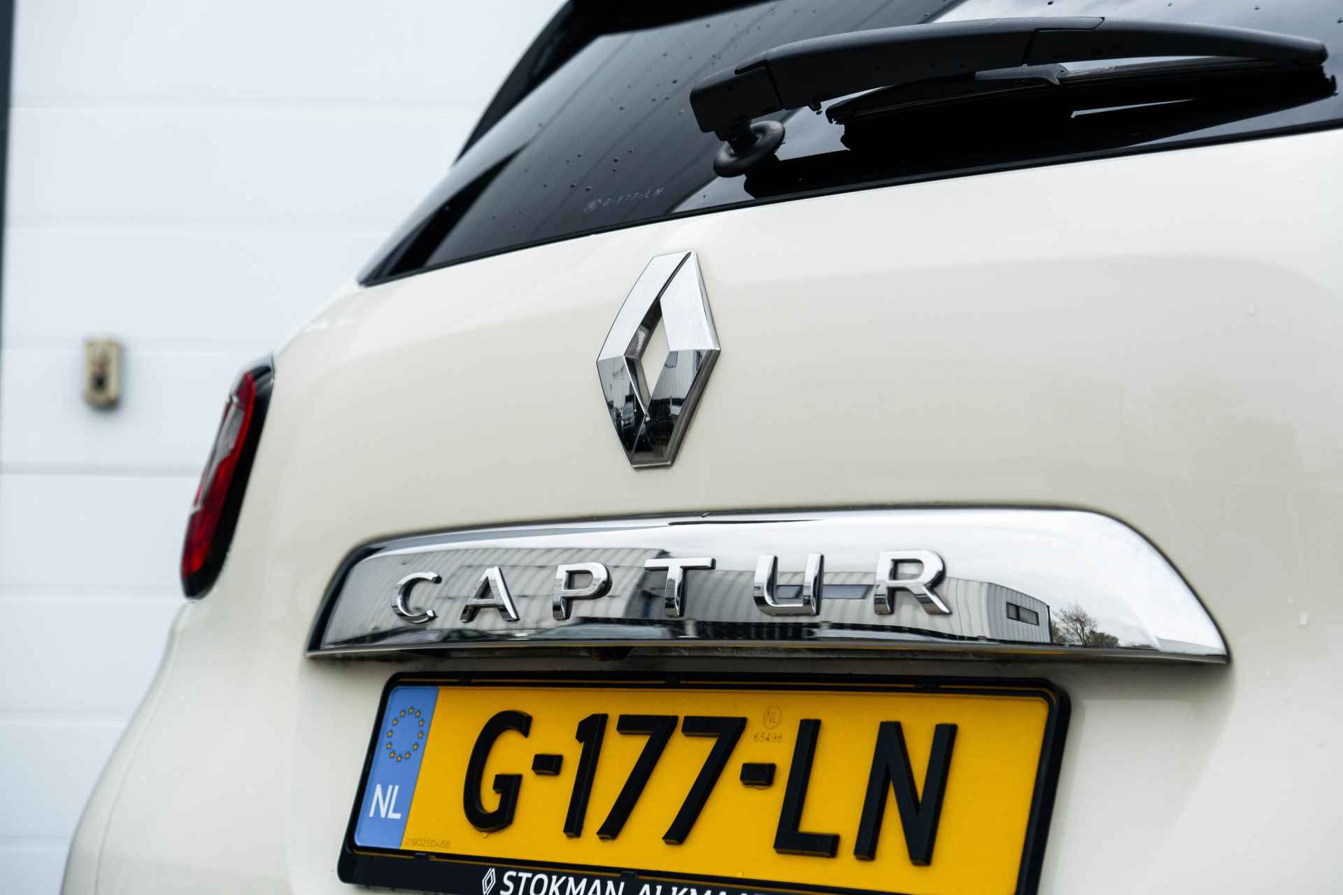 Renault Captur 1.3 TCe 150 PK Version S | Automaat | Reservewiel | Easy Life pakket | | incl. Bovag rijklaarpakket met 12 maanden garantie - 28/46