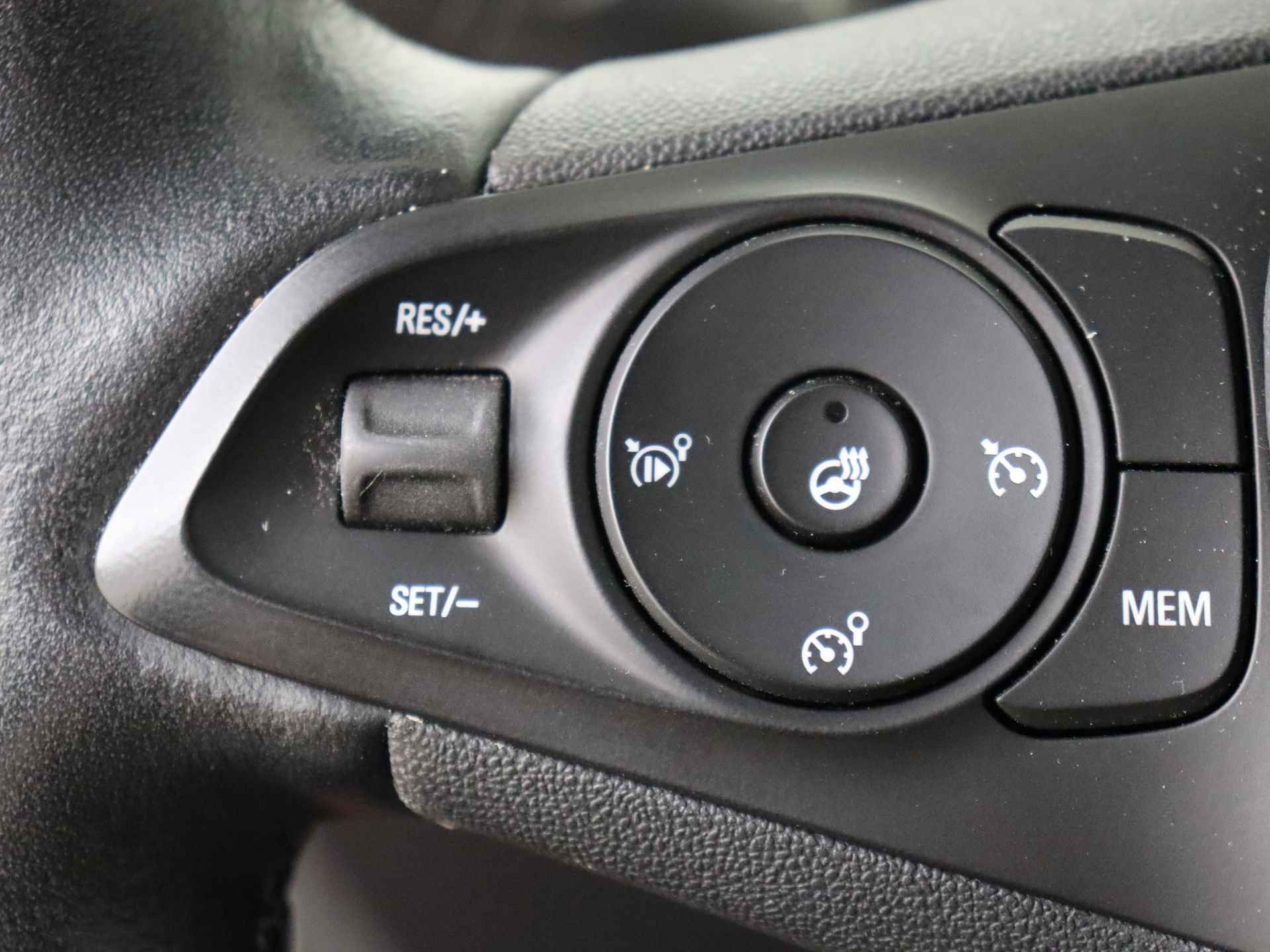 Opel CORSA-E Elegance 50 kWh | Navigatie | 3-Fase | PDC achter | Stoel + Stuurverwarming | BTW | - 18/44