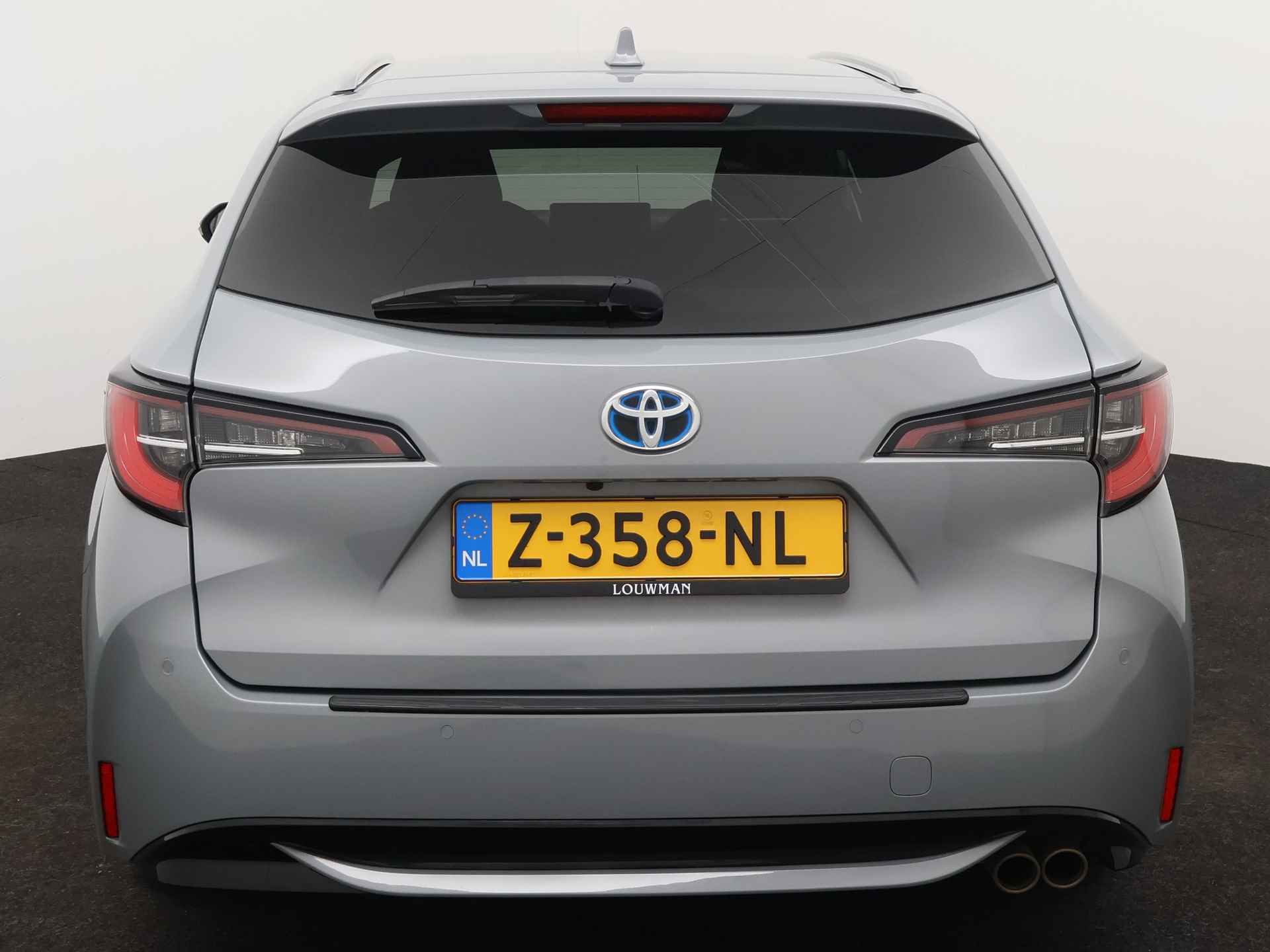 Toyota Corolla Touring Sports 2.0 Hybrid Style Limited | Winter Pack | Navigatie | Dodehoek detectie | Parkeersensoren | - 30/43