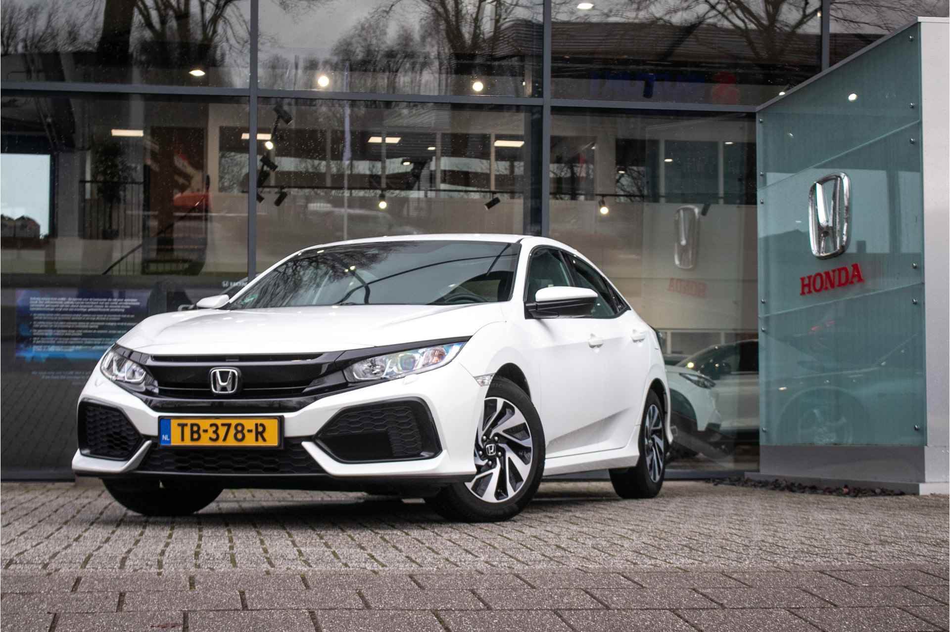 Honda Civic 1.0 i-VTEC Comfort Automaat -All in rijklaarprijs | 1e Eig | Dealer ond. | Navi/Camera - 11/39