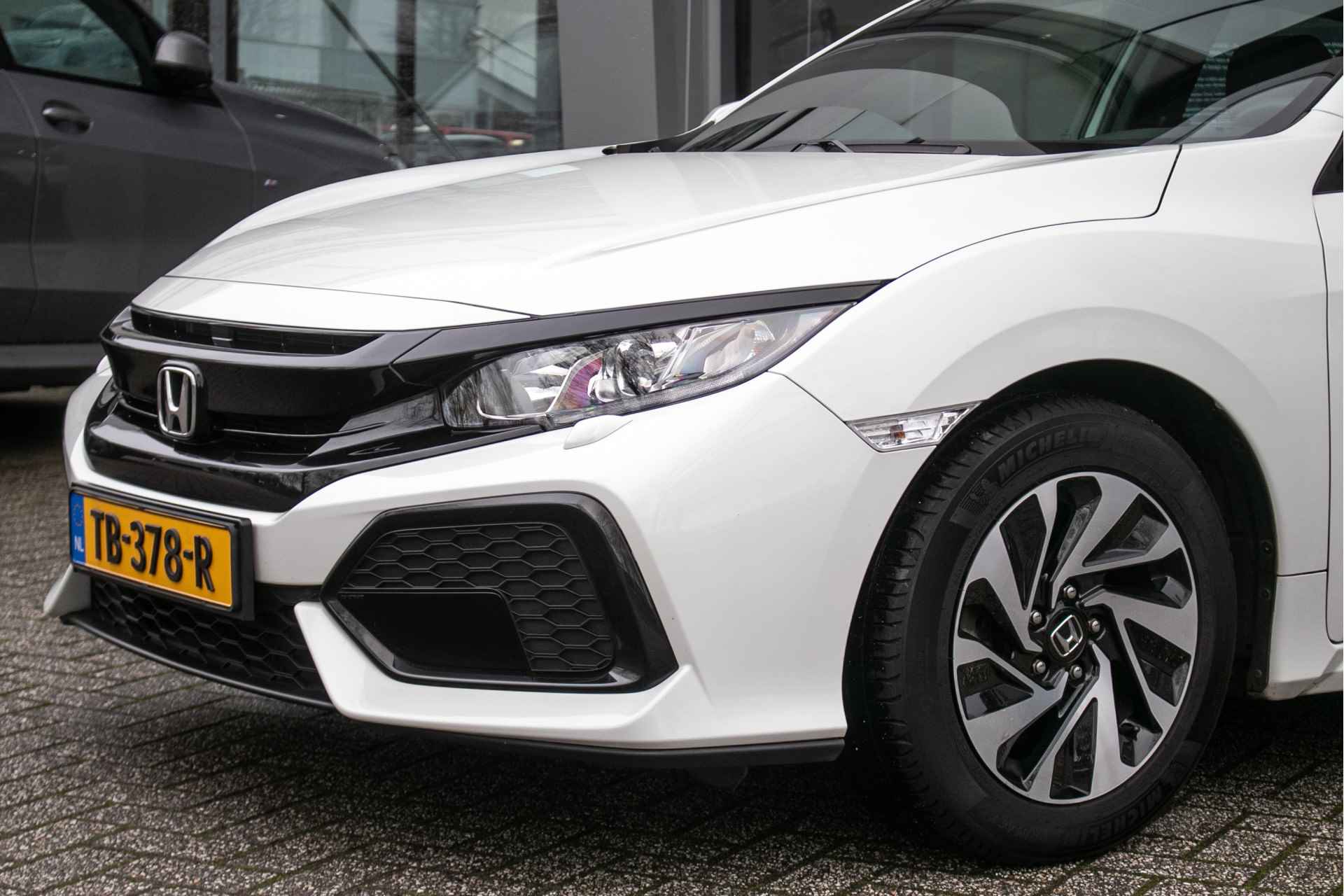 Honda Civic 1.0 i-VTEC Comfort Automaat -All in rijklaarprijs | 1e Eig | Dealer ond. | Navi/Camera - 27/39