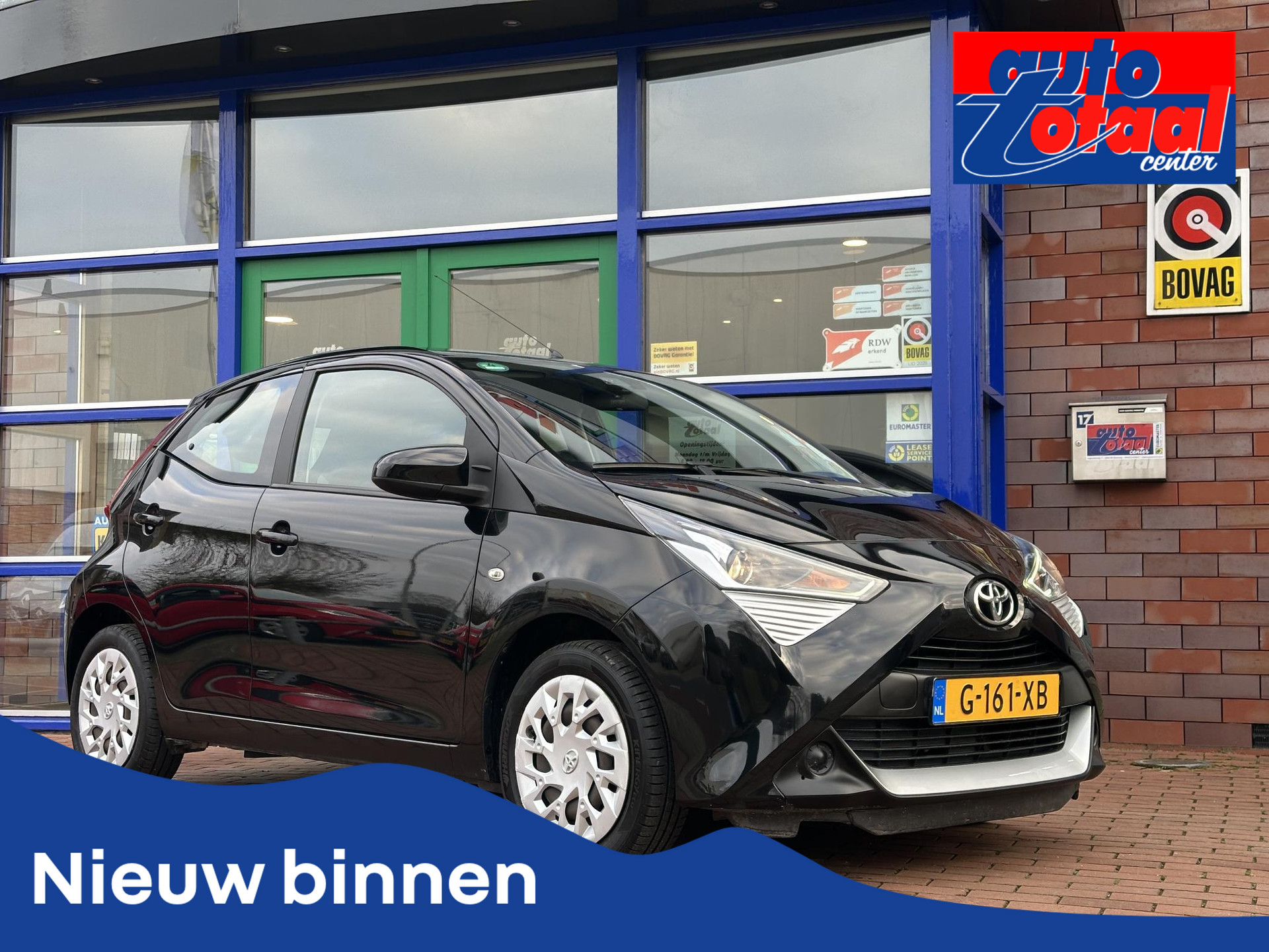 Toyota Aygo 1.0 VVT-i x-play