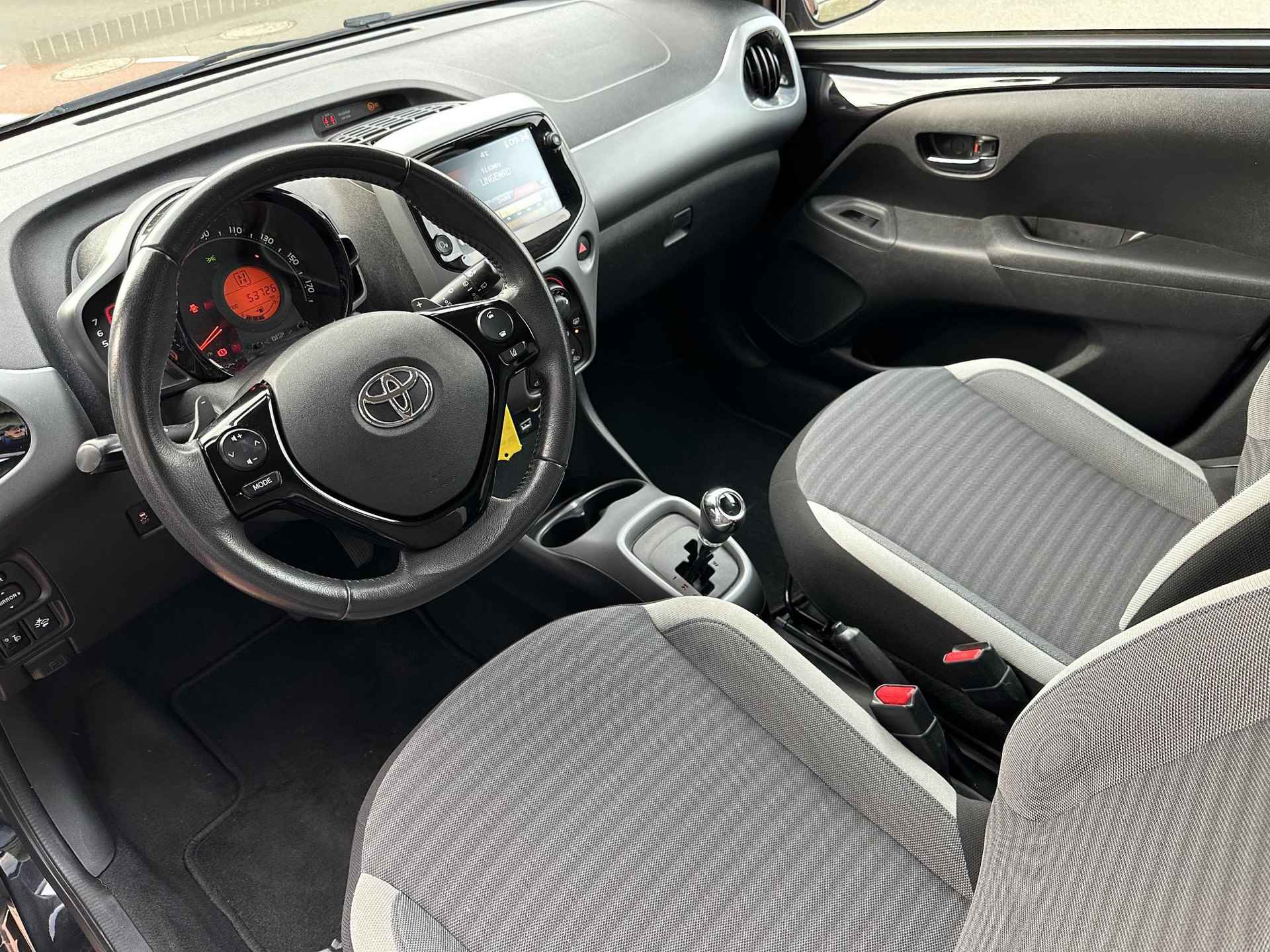 Toyota Aygo 1.0 VVT-i x-play - 13/28