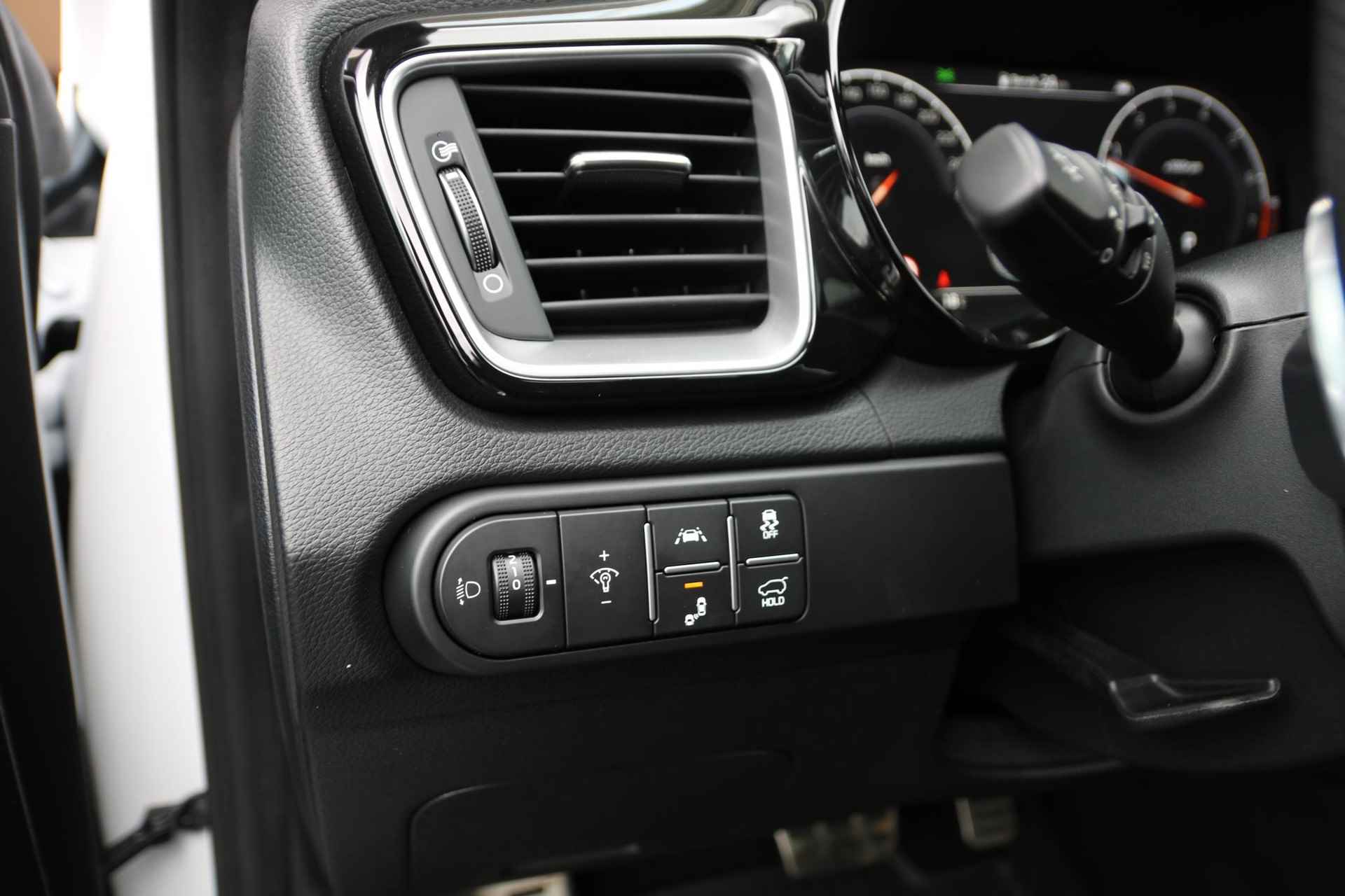 Kia ProCeed 1.6 T-GDI GT | Airco | Navi | Camera | Panoramadak | Stoelverwarming | Stuurverwarming | AUTOMAAT | - 28/33