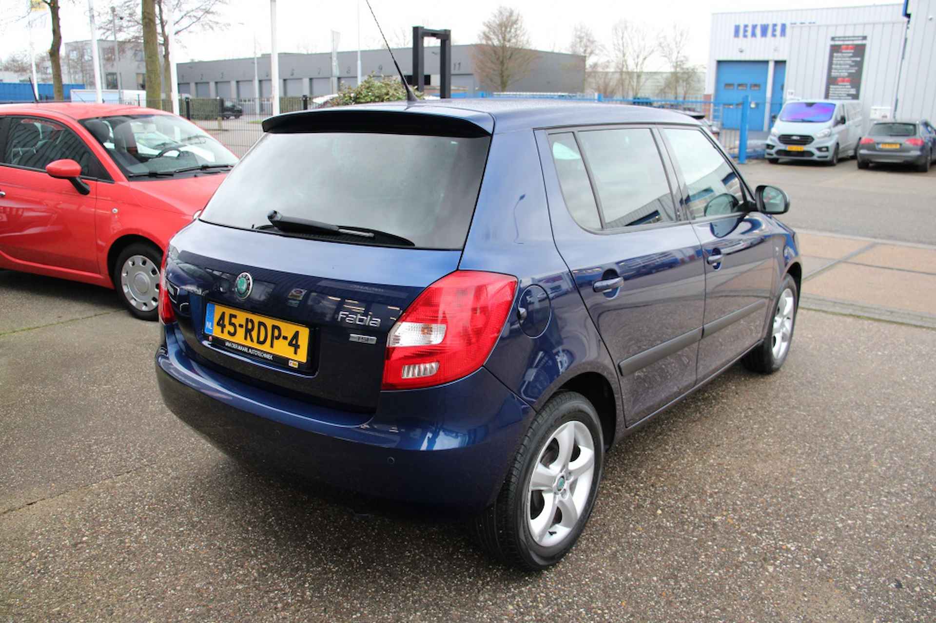 Skoda Fabia 1.2 TSI Dynamic - 4/19