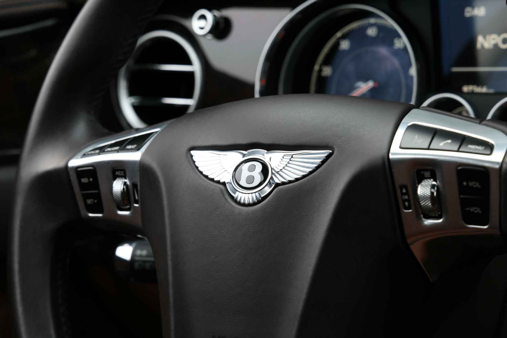 Bentley Flying Spur 4.0 V8|Massage V+A|ACC|Multimedia achter - 45/70