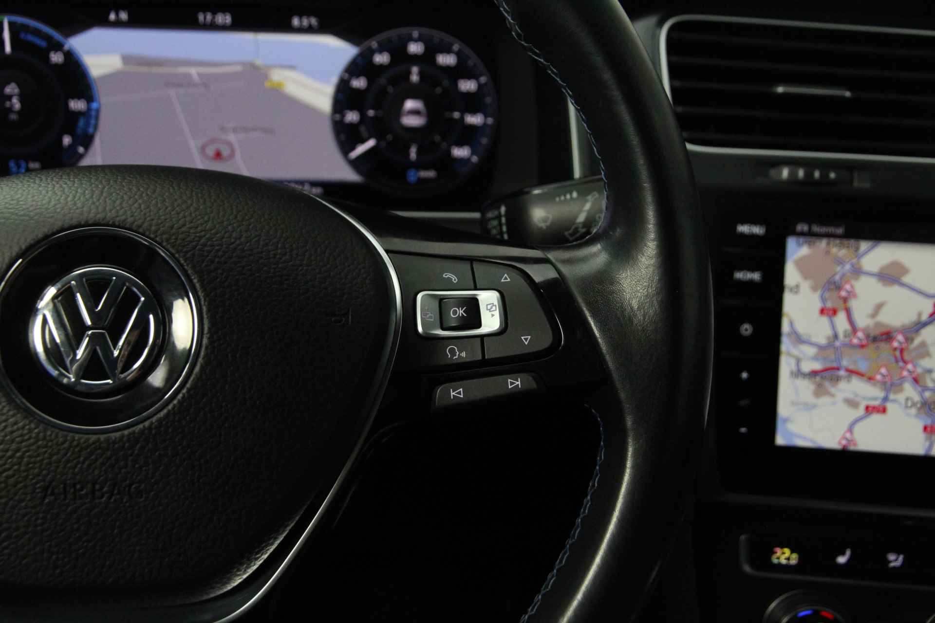 Volkswagen e-Golf Navigatie Camera Stoel verwarming Lichtmetalen velgen - 20/26