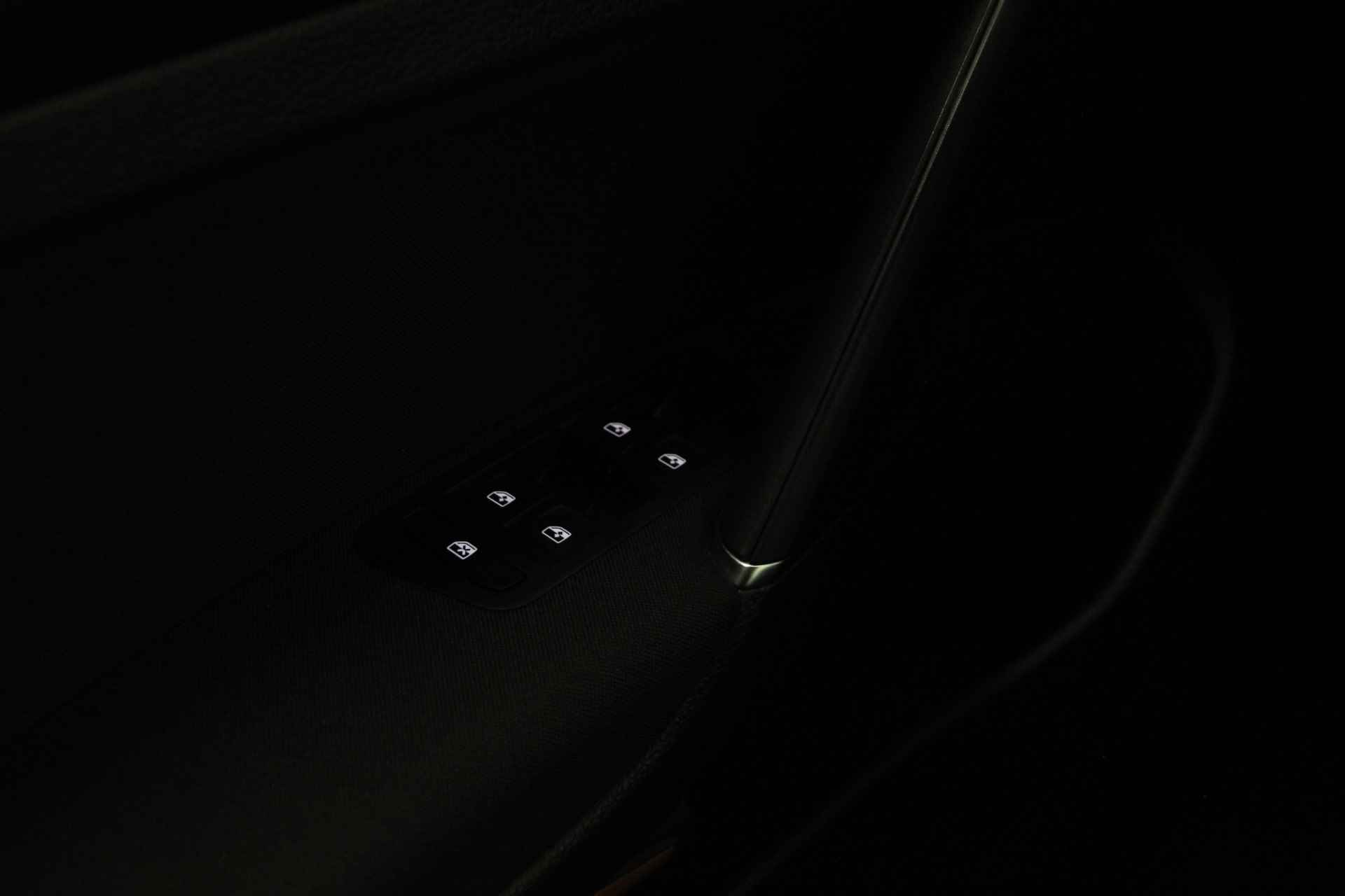 Volkswagen e-Golf Navigatie Camera Stoel verwarming Lichtmetalen velgen - 24/26