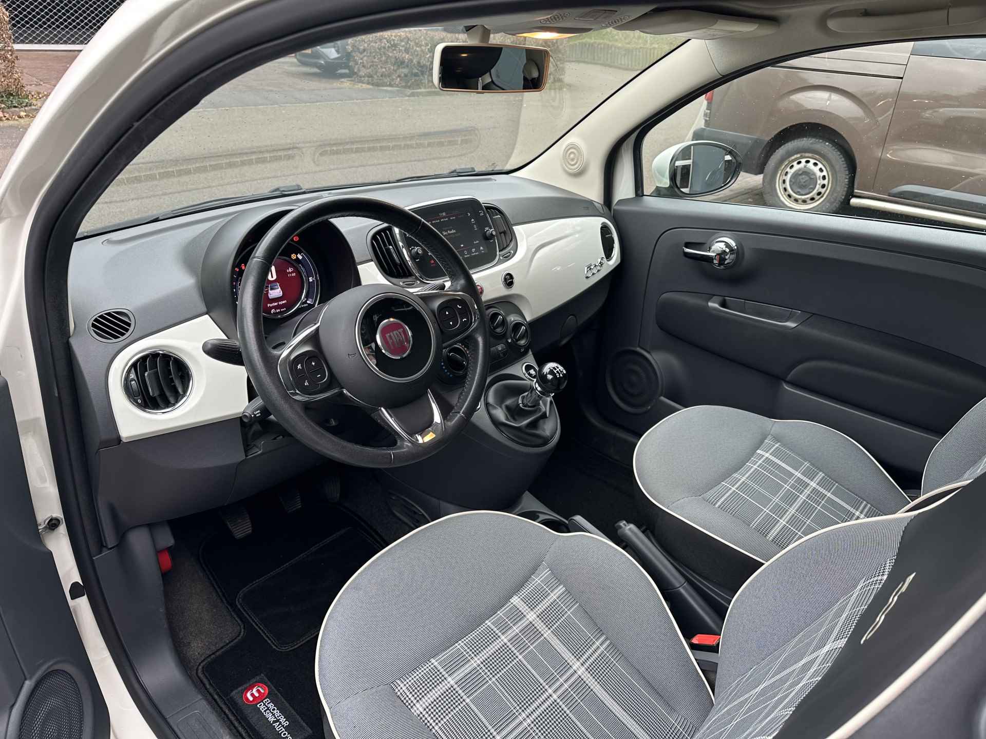 Fiat 500C 0.9 TwinAir Turbo Lounge All-in Prijs Airco/Navi/Cruise/Parkeer sens achter - 20/24