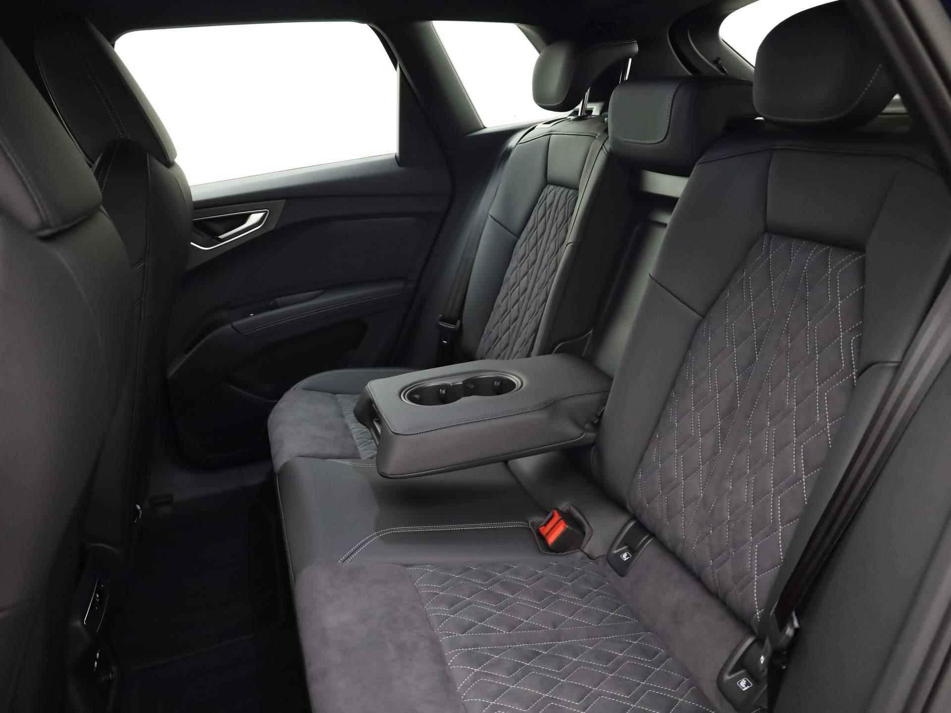 Audi Q4 e-tron 45 S Edition 286pk RWD · Bekleding Leder/Alcantara · Sonos Premium 3D · Comfortsleutel - 15/52