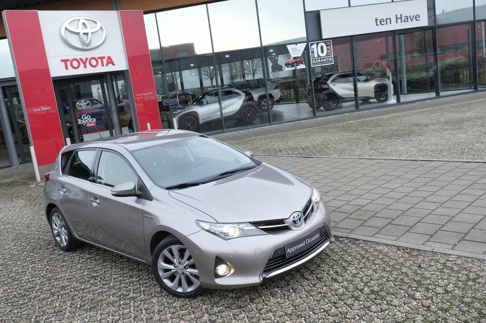 Toyota Auris 1.8 Hybrid 136PK Executive CVT-automaat | Trekhaak | Toyota Touc - 35/40