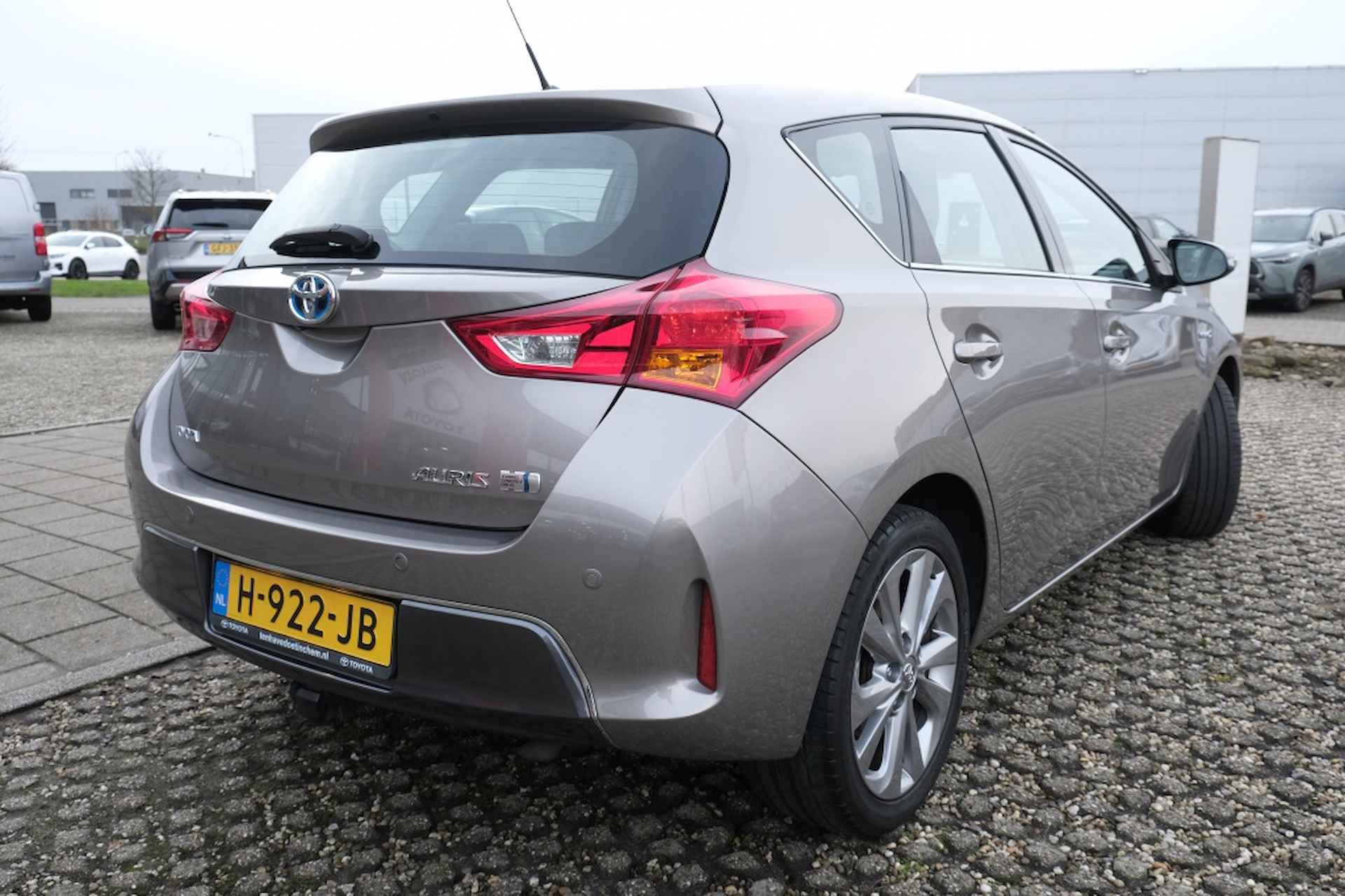 Toyota Auris 1.8 Hybrid 136PK Executive CVT-automaat | Trekhaak | Toyota Touc - 38/40