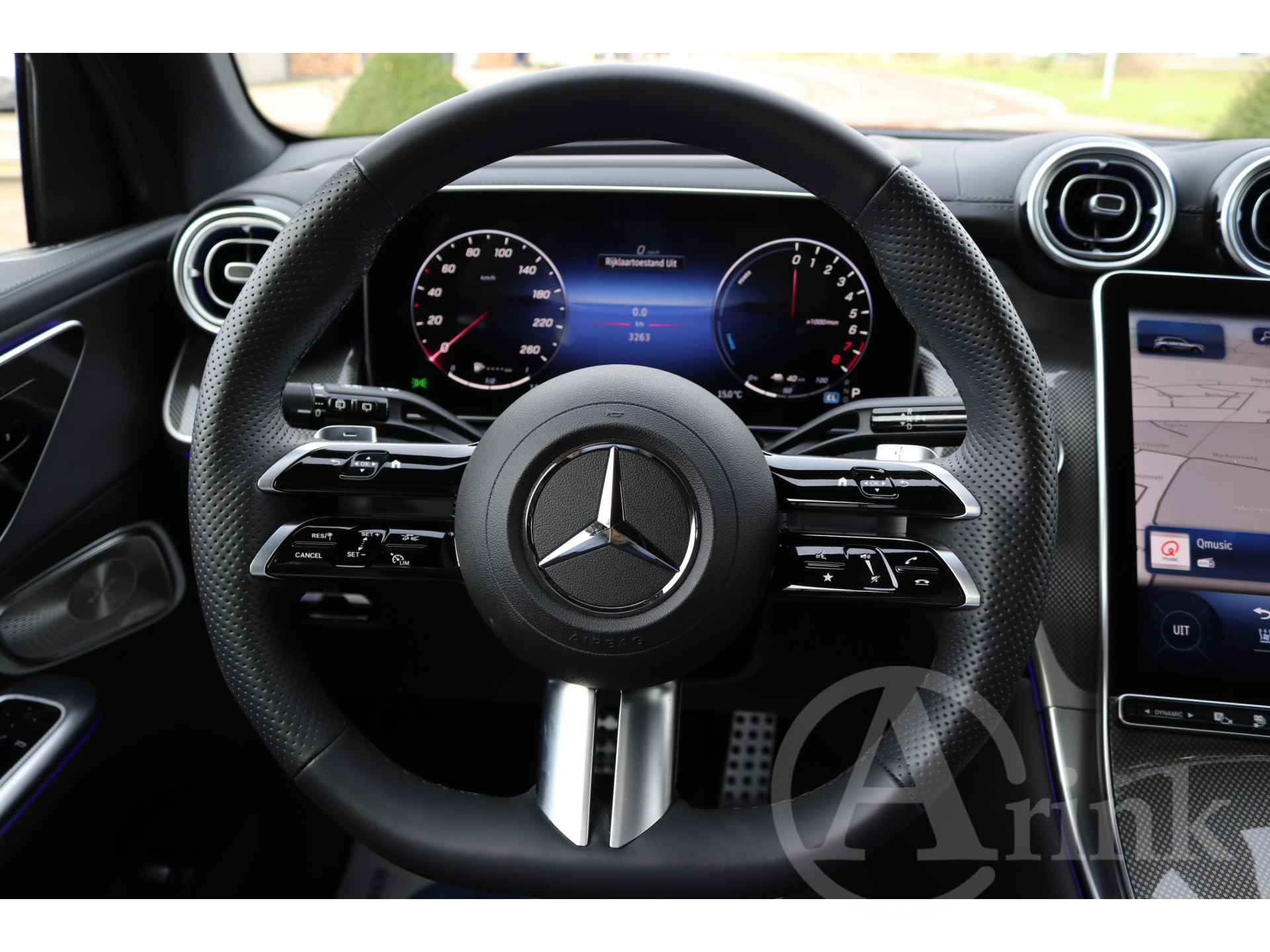 Mercedes-Benz GLC 300e 4MATIC AMG Line Premium Plus, Rijassistentiepakket, Trekhaak, Nappa leder - 28/52