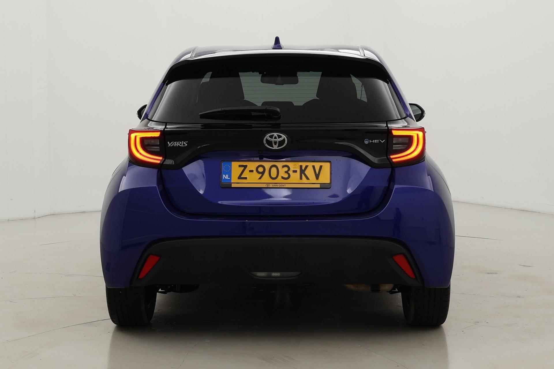 Toyota Yaris 1.5 Hybrid 115 First Edition | Navigatie - 15/37